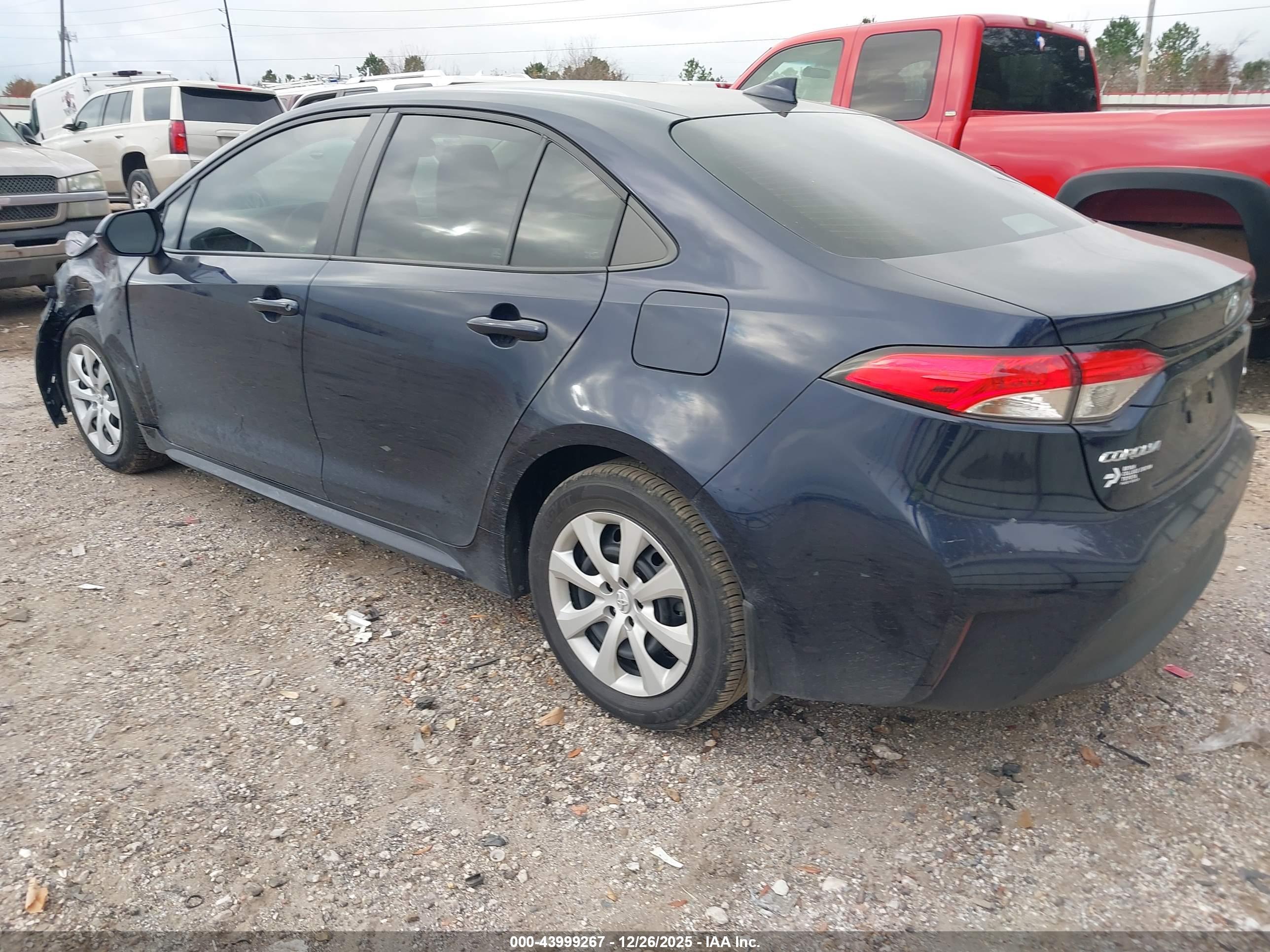 TOYOTA COROLLA image 3