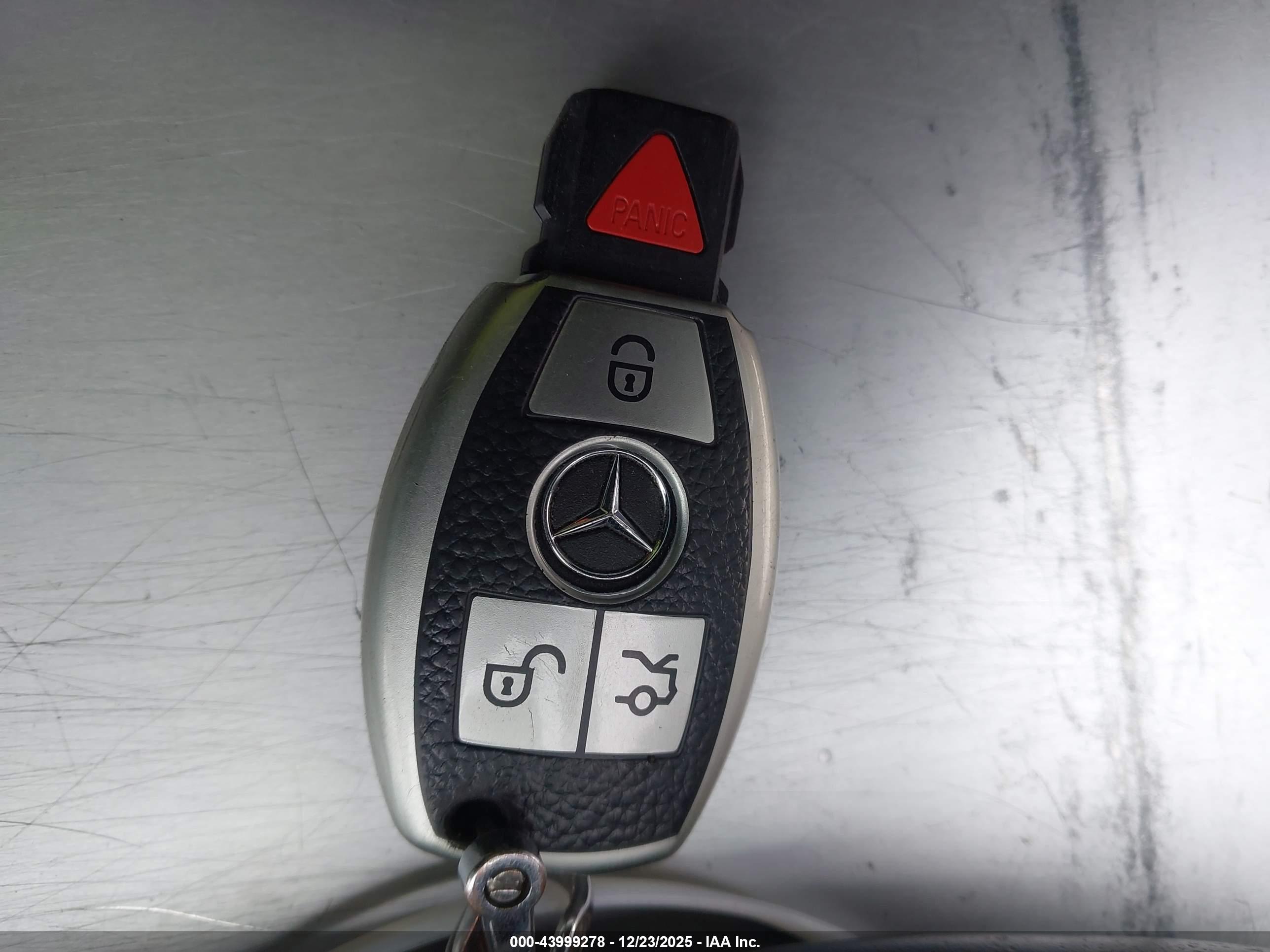 MERCEDES-BENZ C image 11