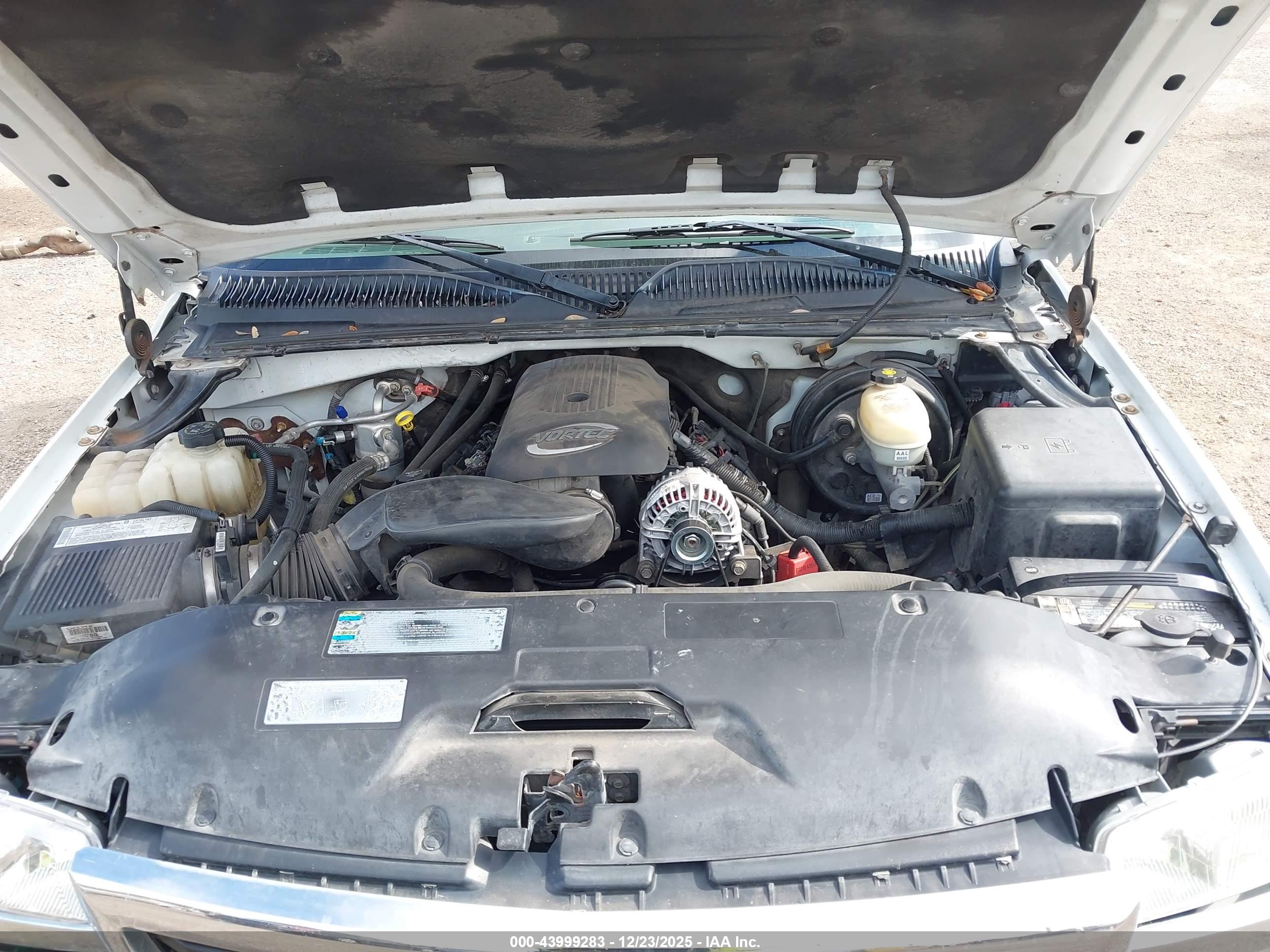 GMC SIERRA image 10