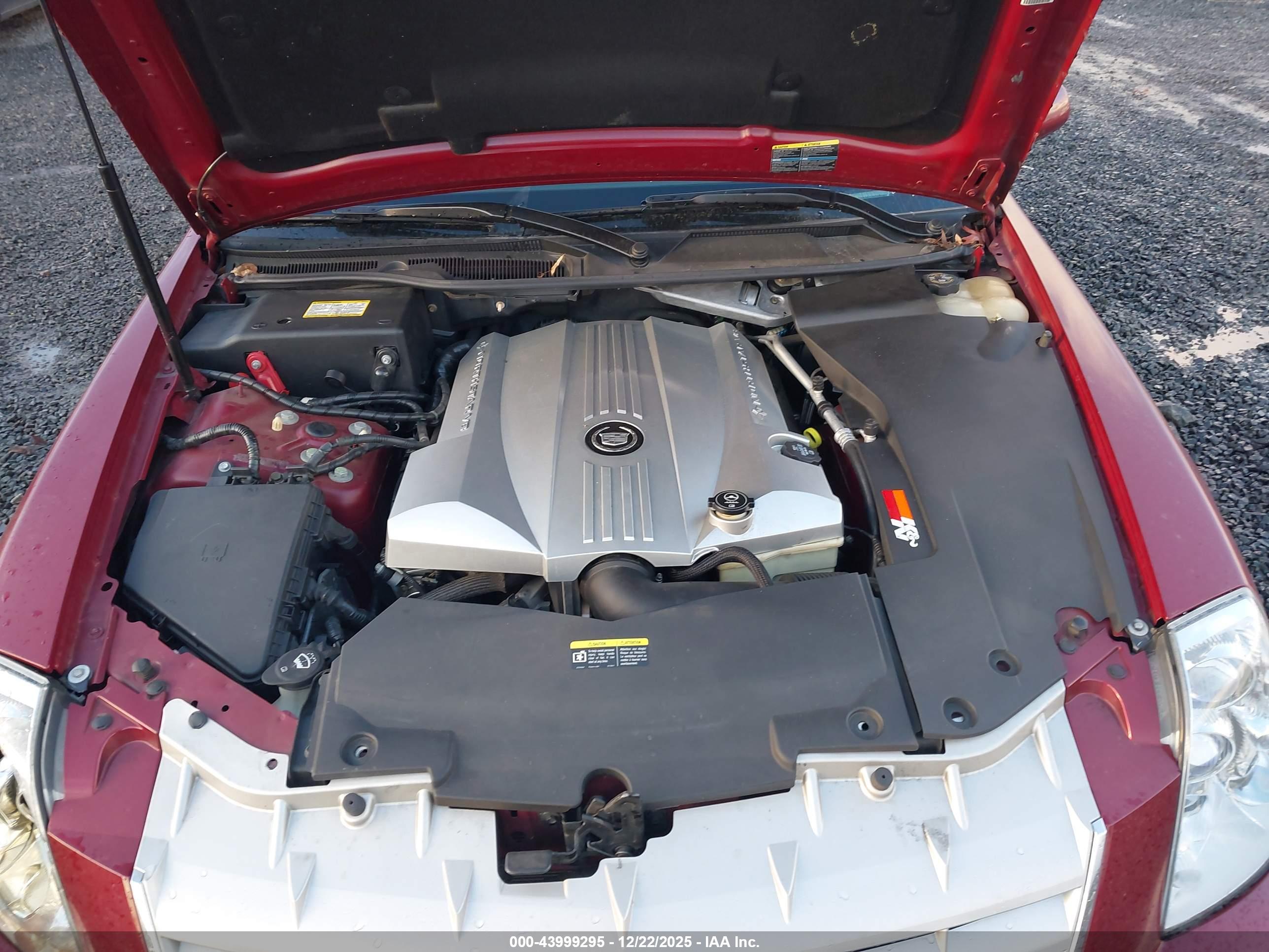 CADILLAC STS image 10