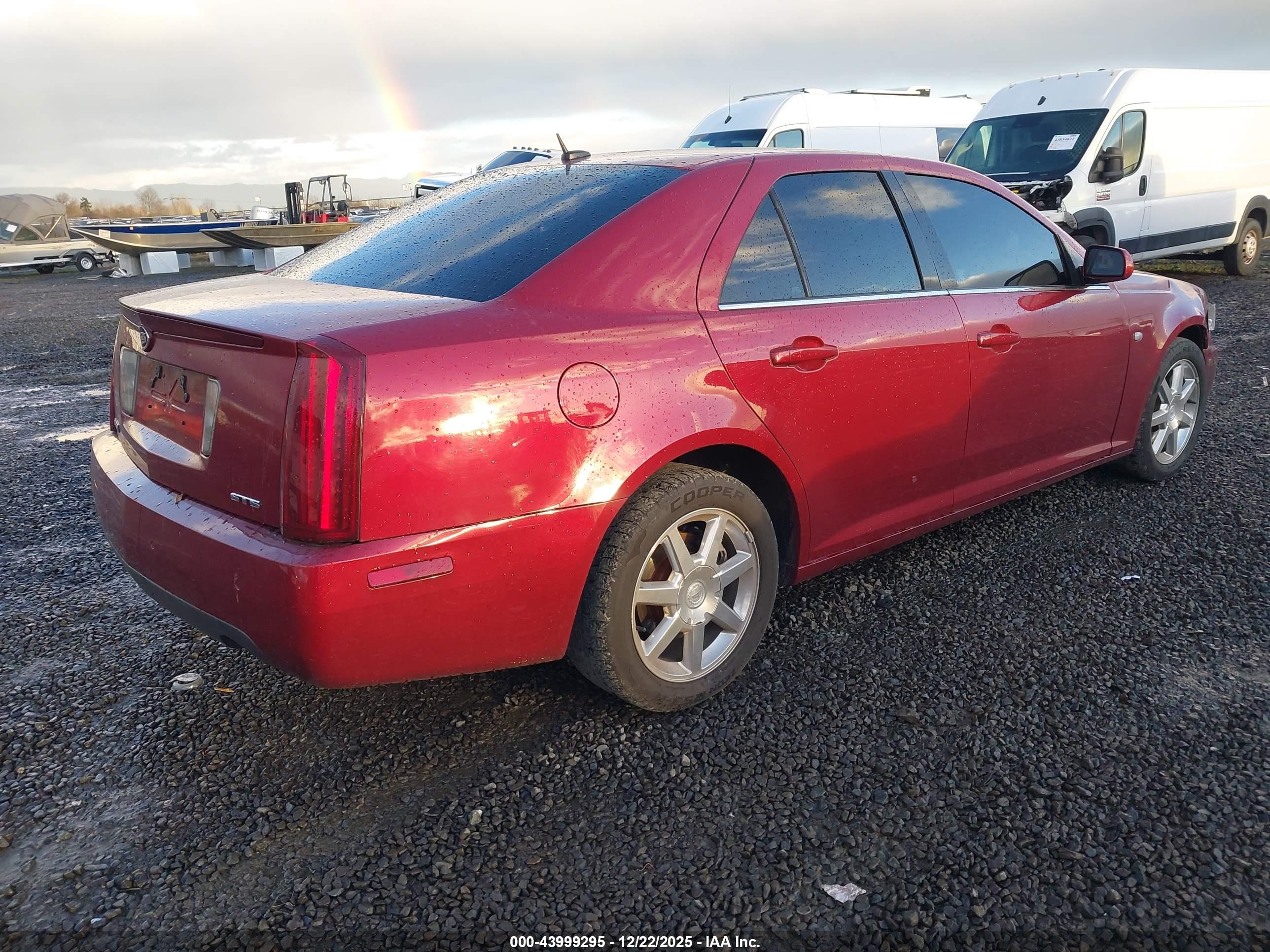 CADILLAC STS image 4