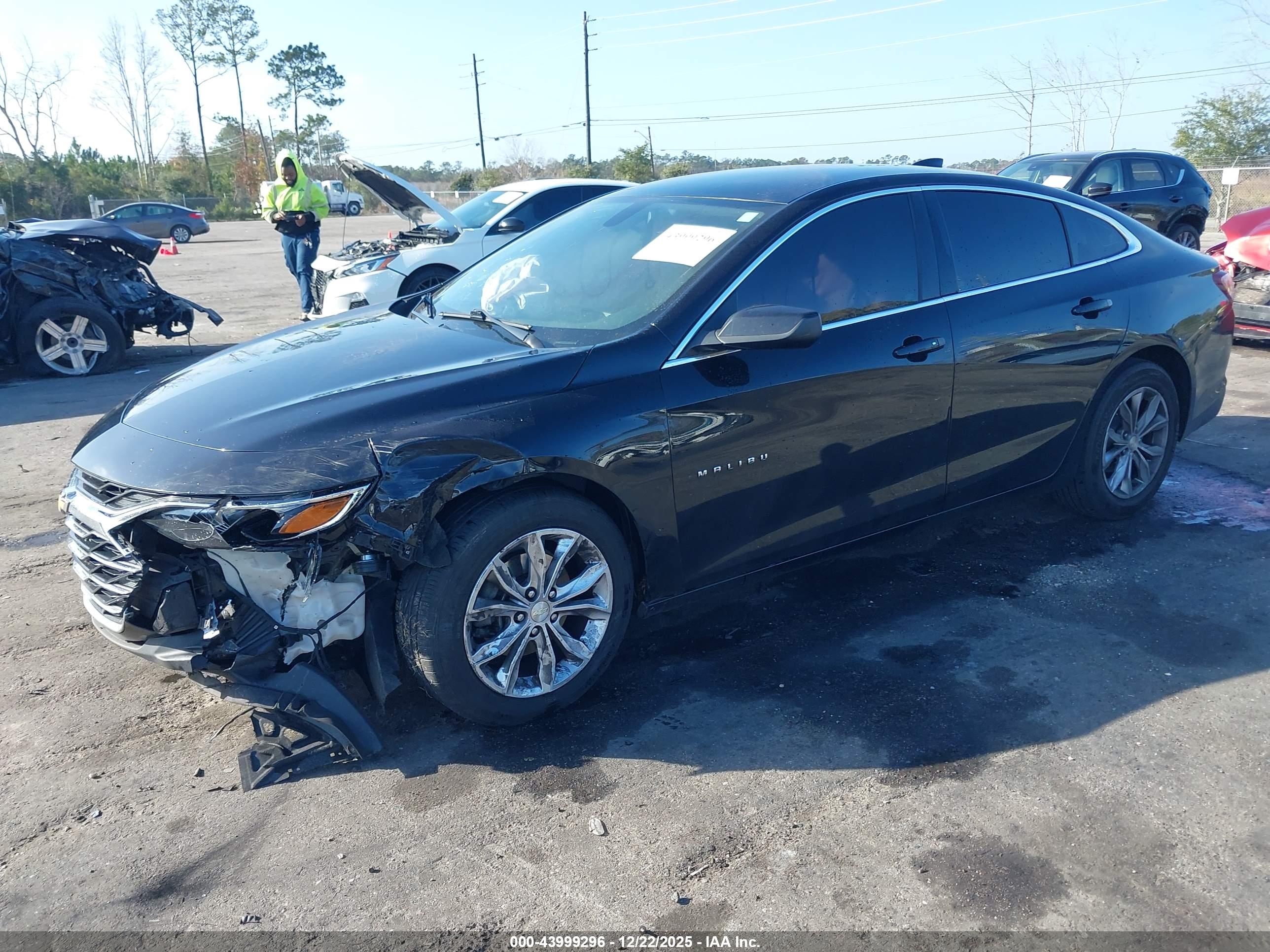CHEVROLET MALIBU image 2