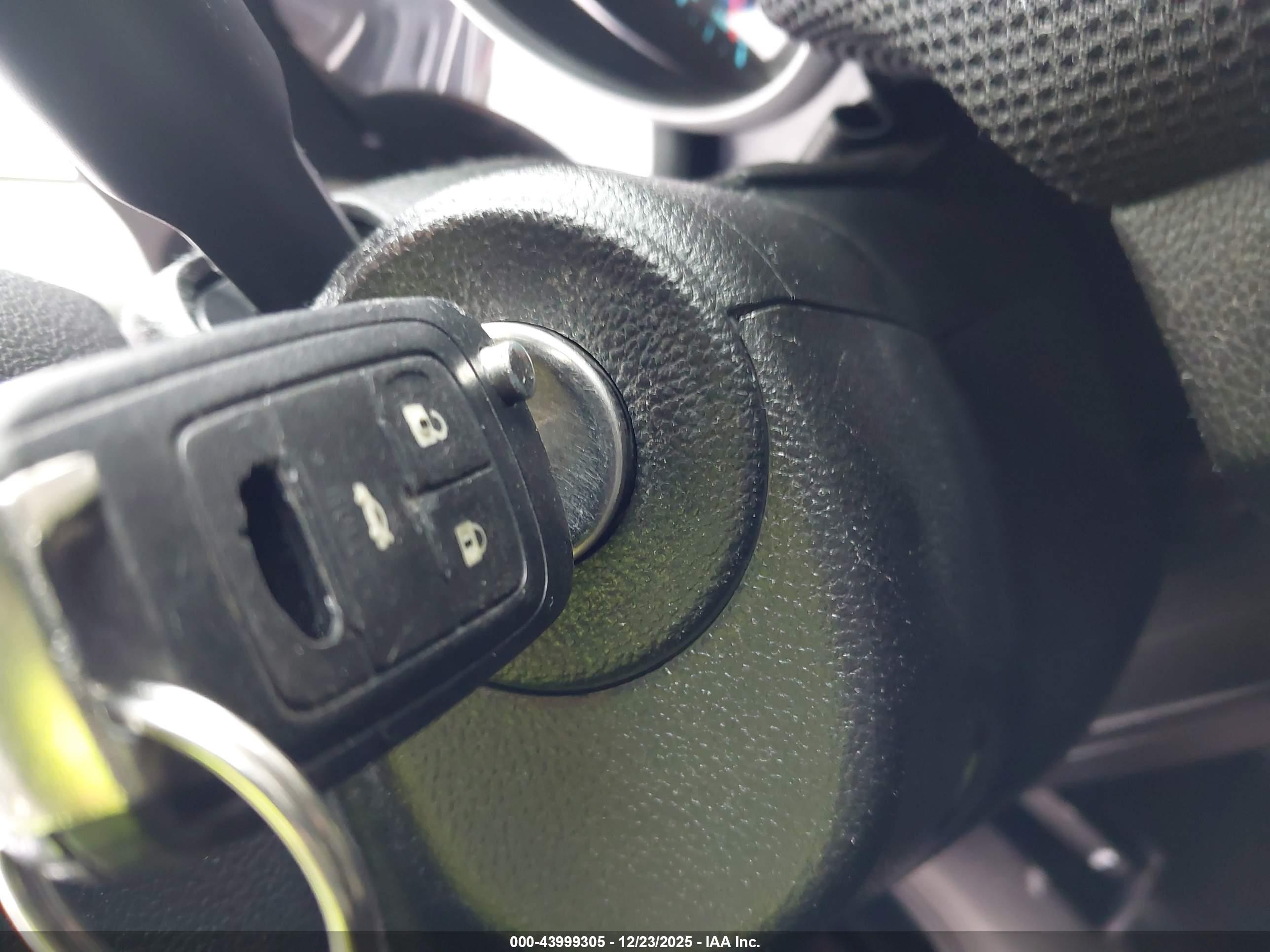 CHEVROLET CRUZE image 11