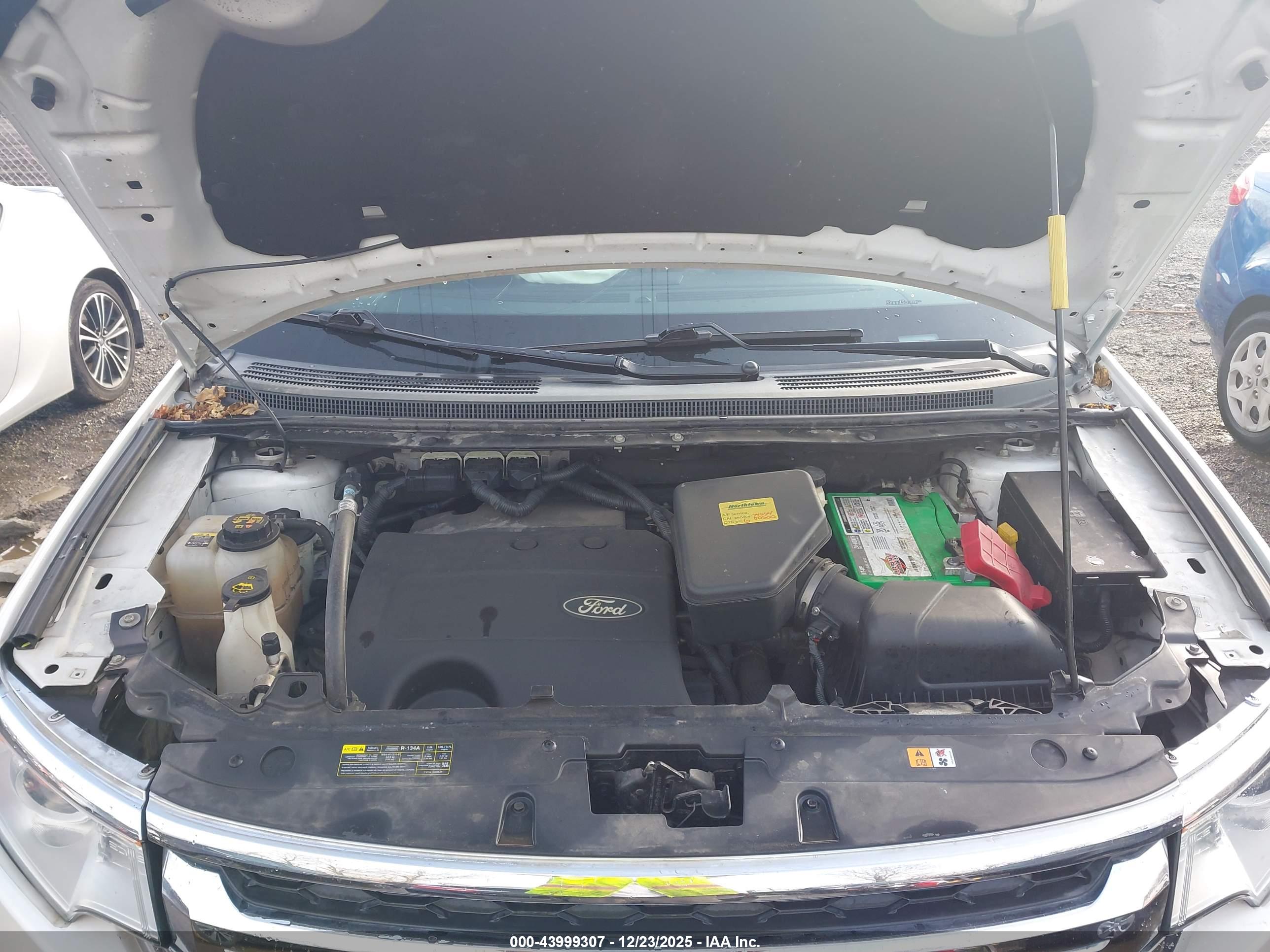FORD EDGE image 10