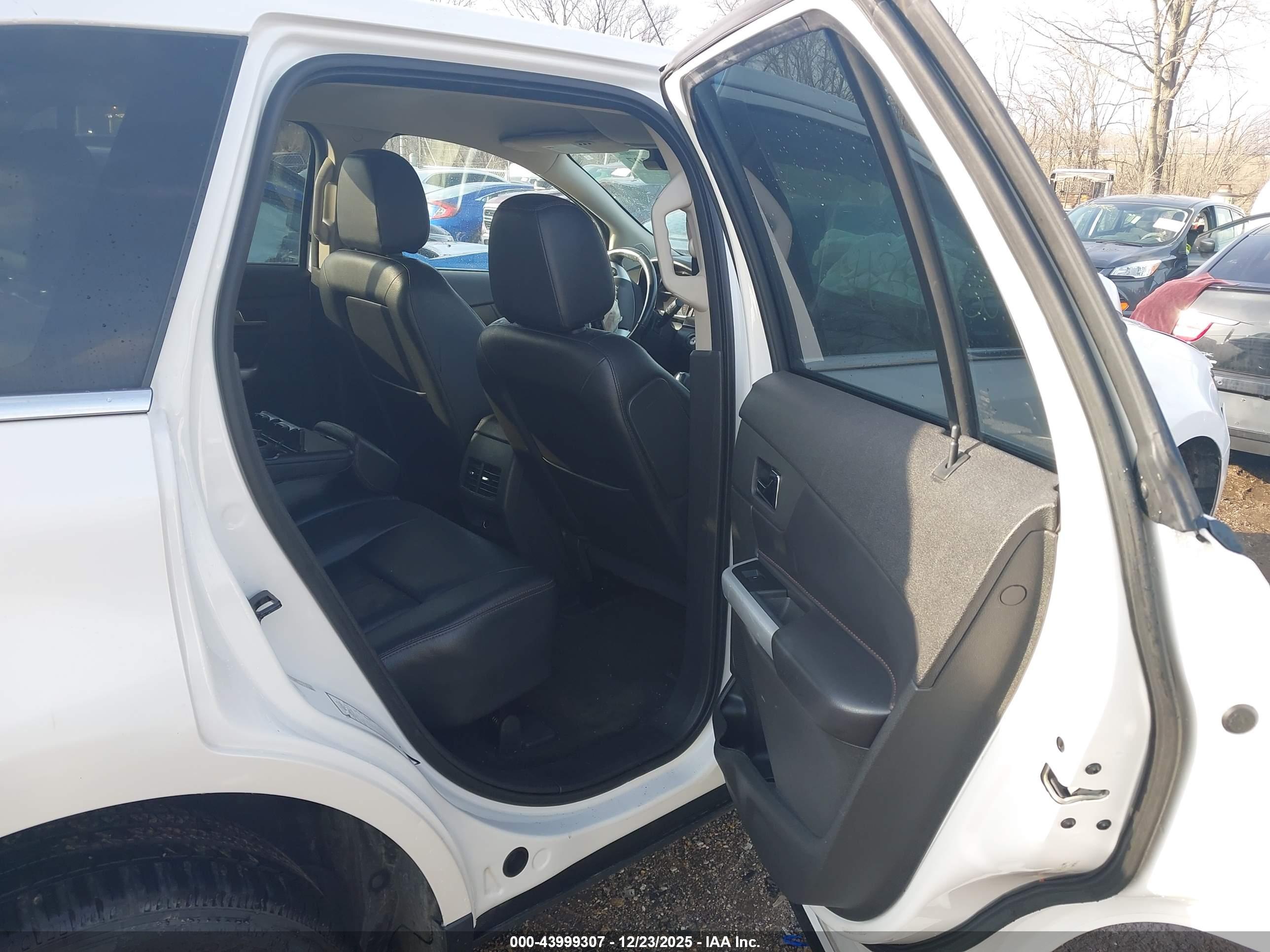 FORD EDGE image 8