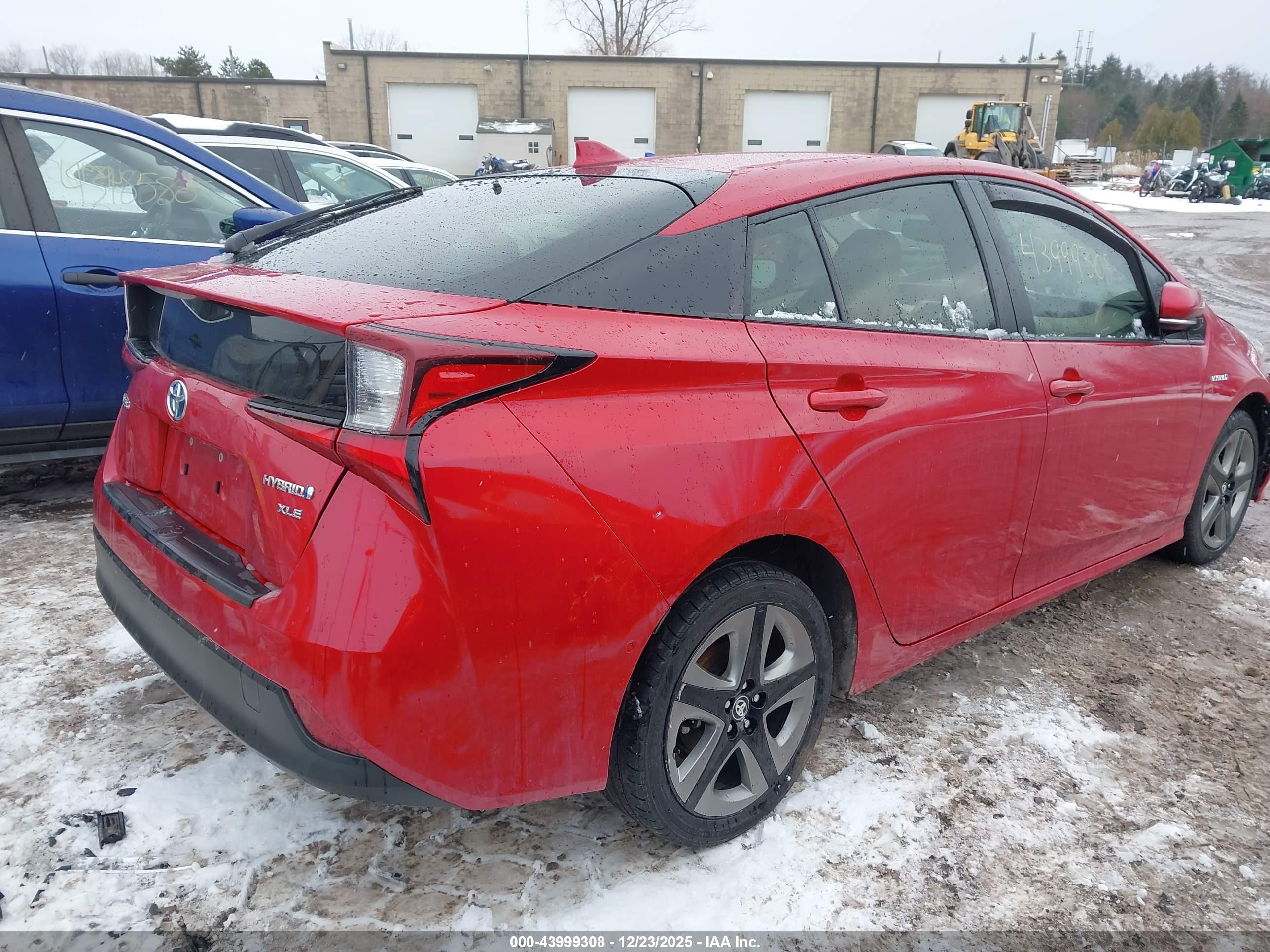 TOYOTA PRIUS image 4