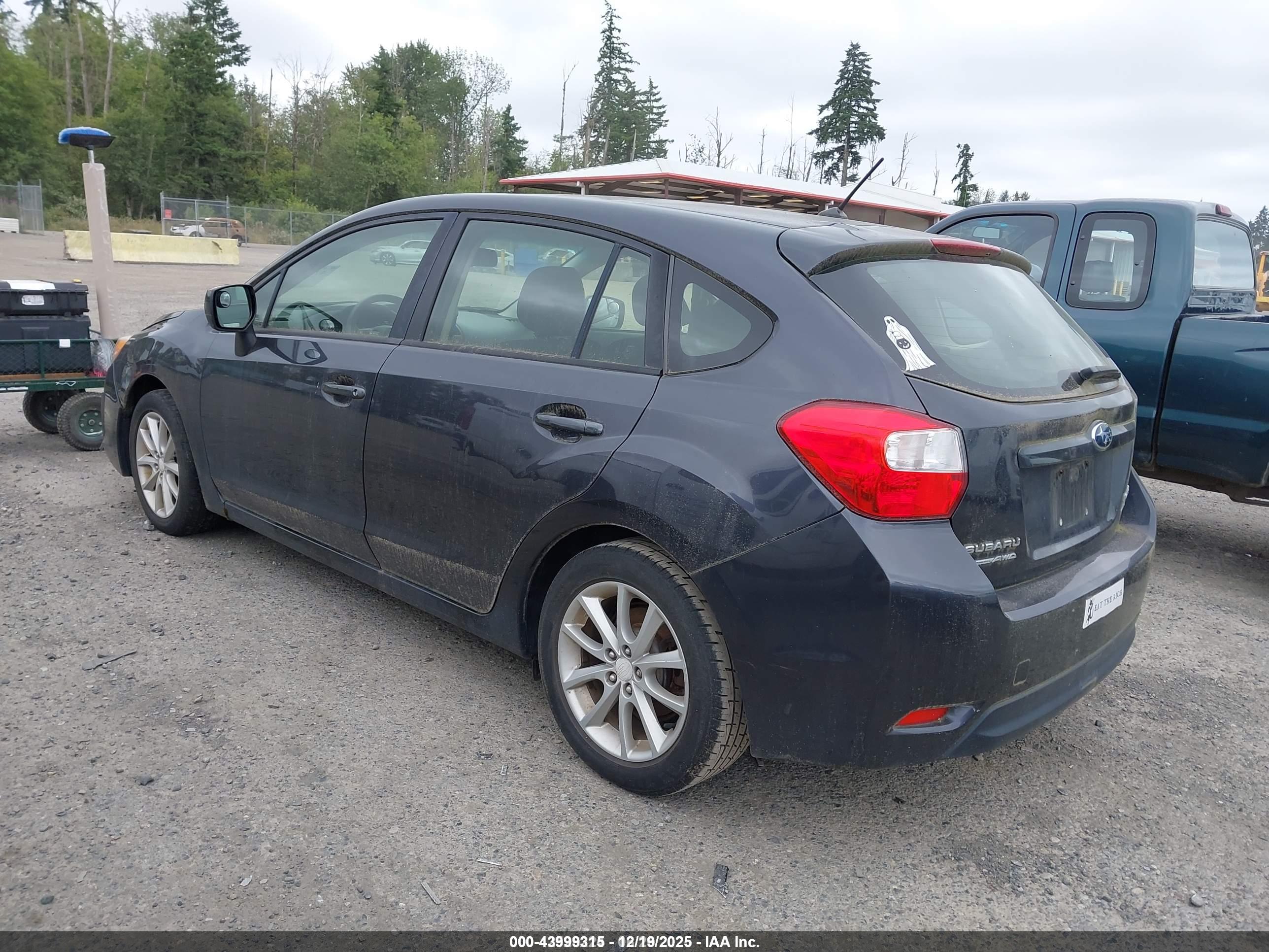 SUBARU IMPREZA image 3