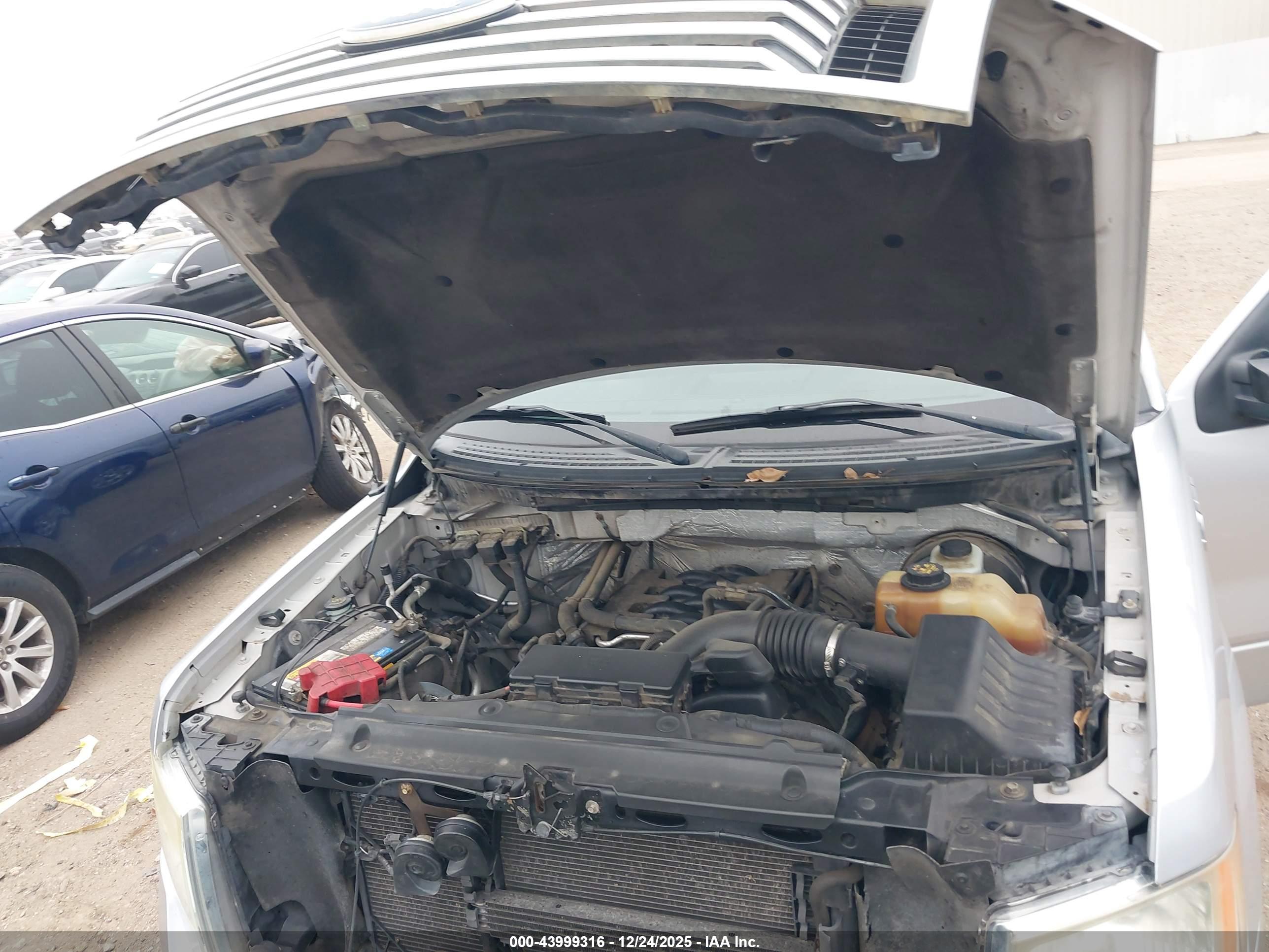 FORD F-150 image 10