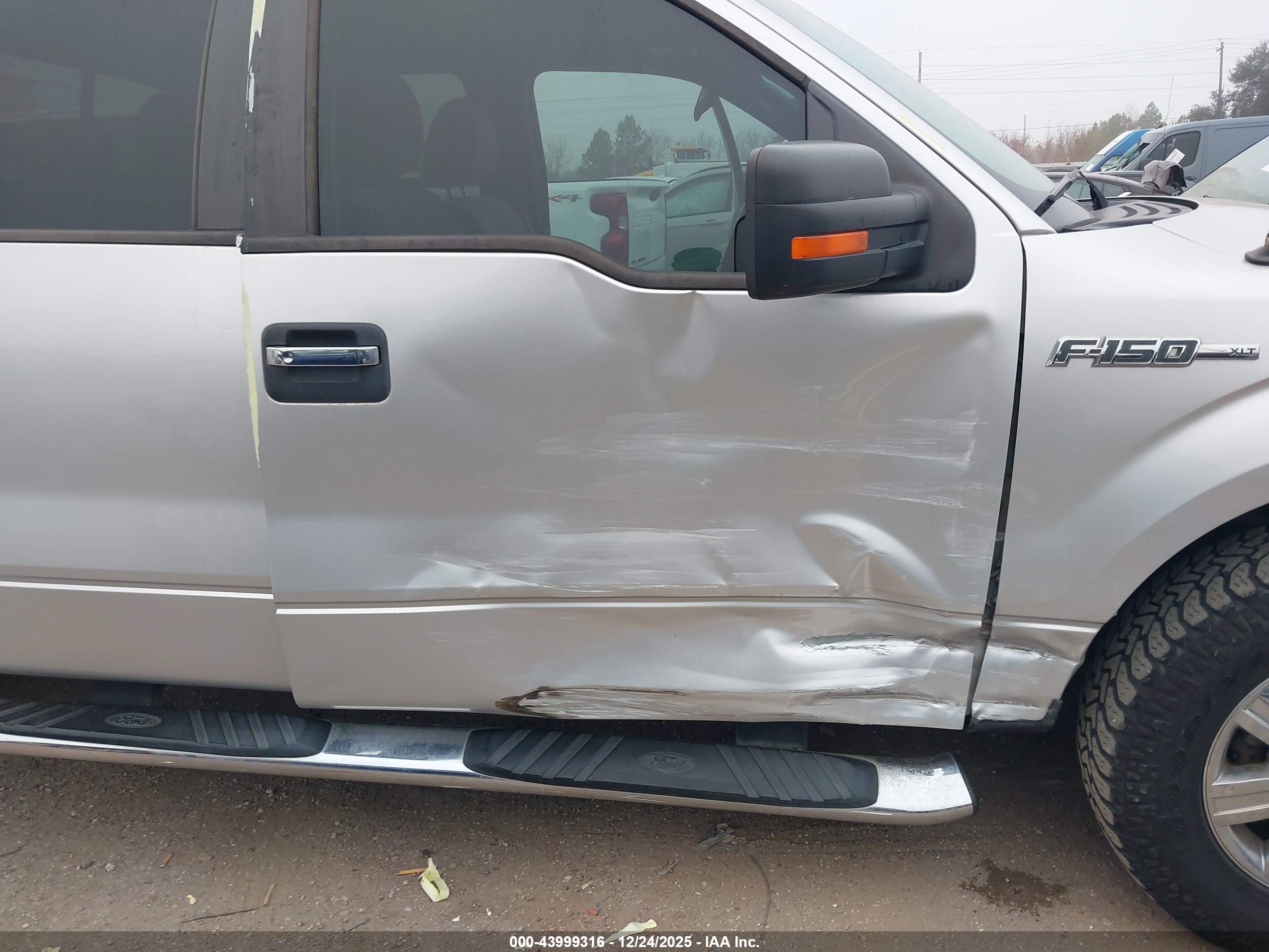 FORD F-150 image 6