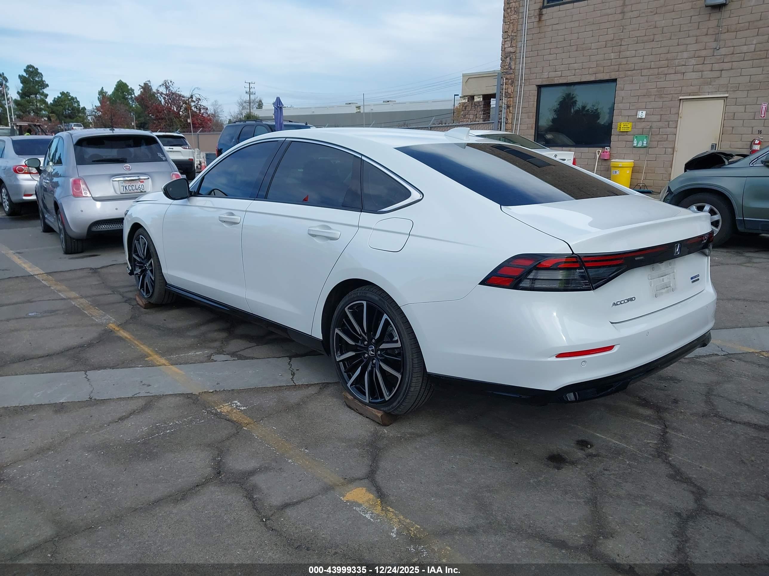 HONDA ACCORD image 3