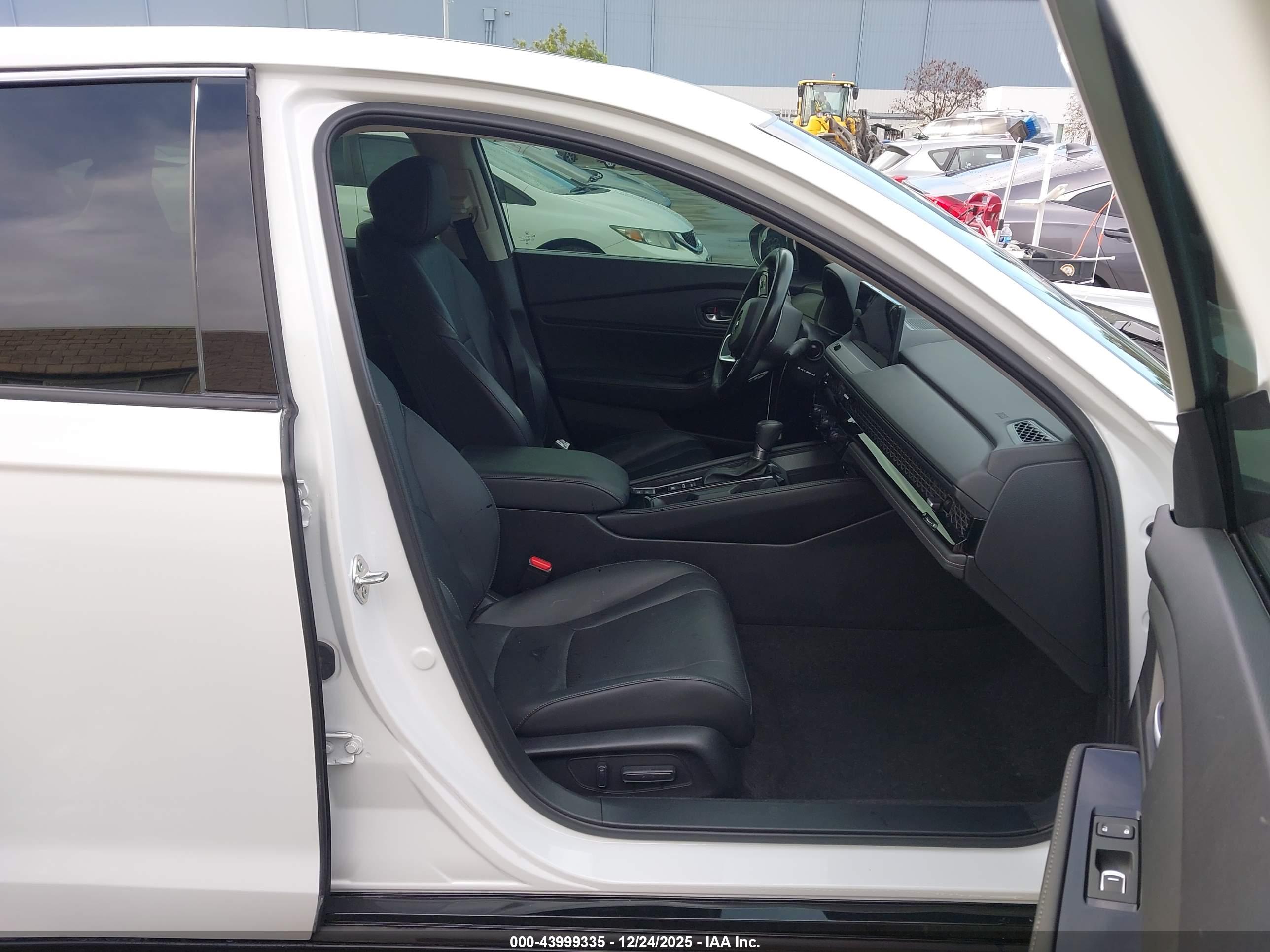 HONDA ACCORD image 5