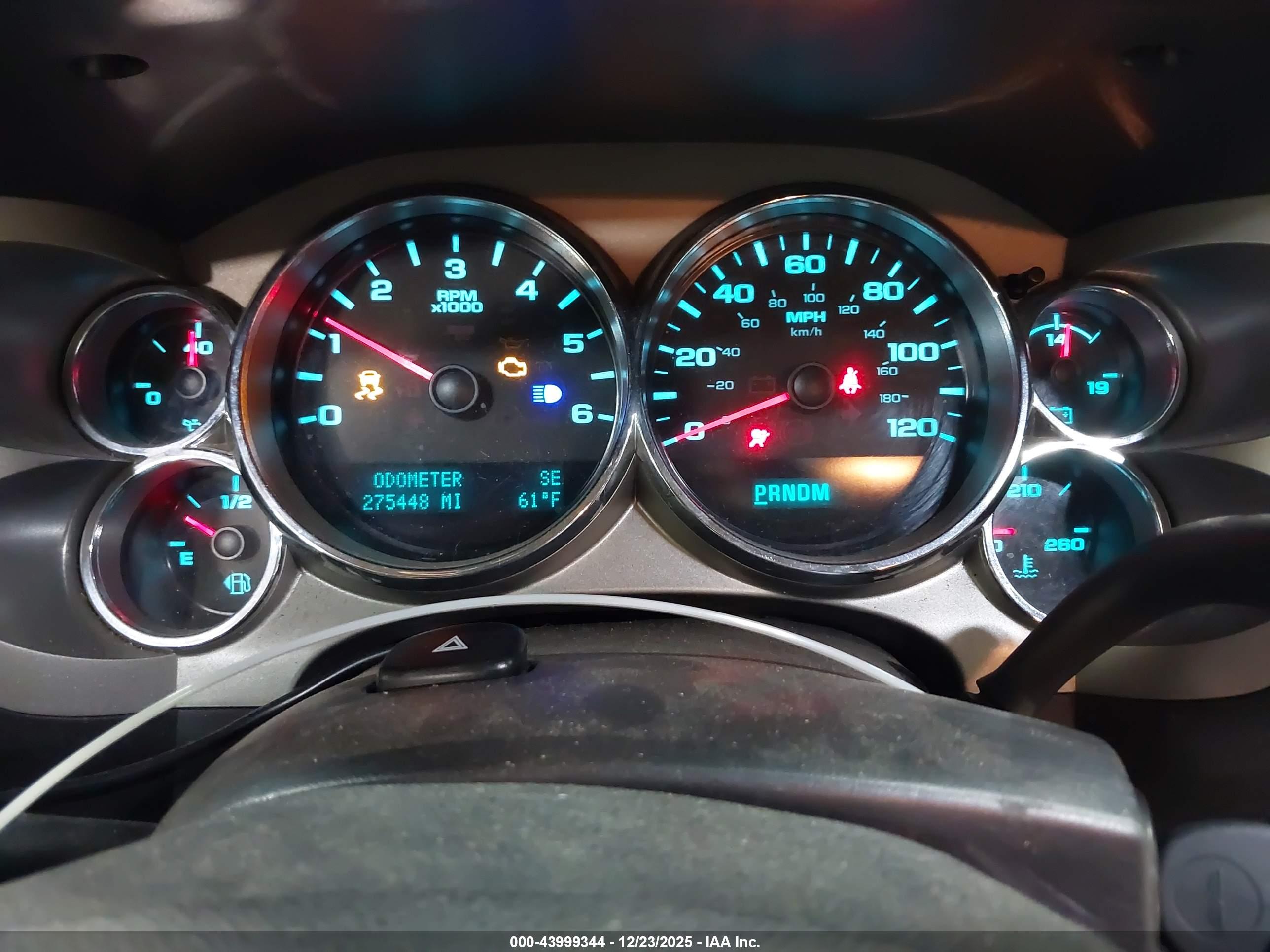 CHEVROLET SILVERADO image 7