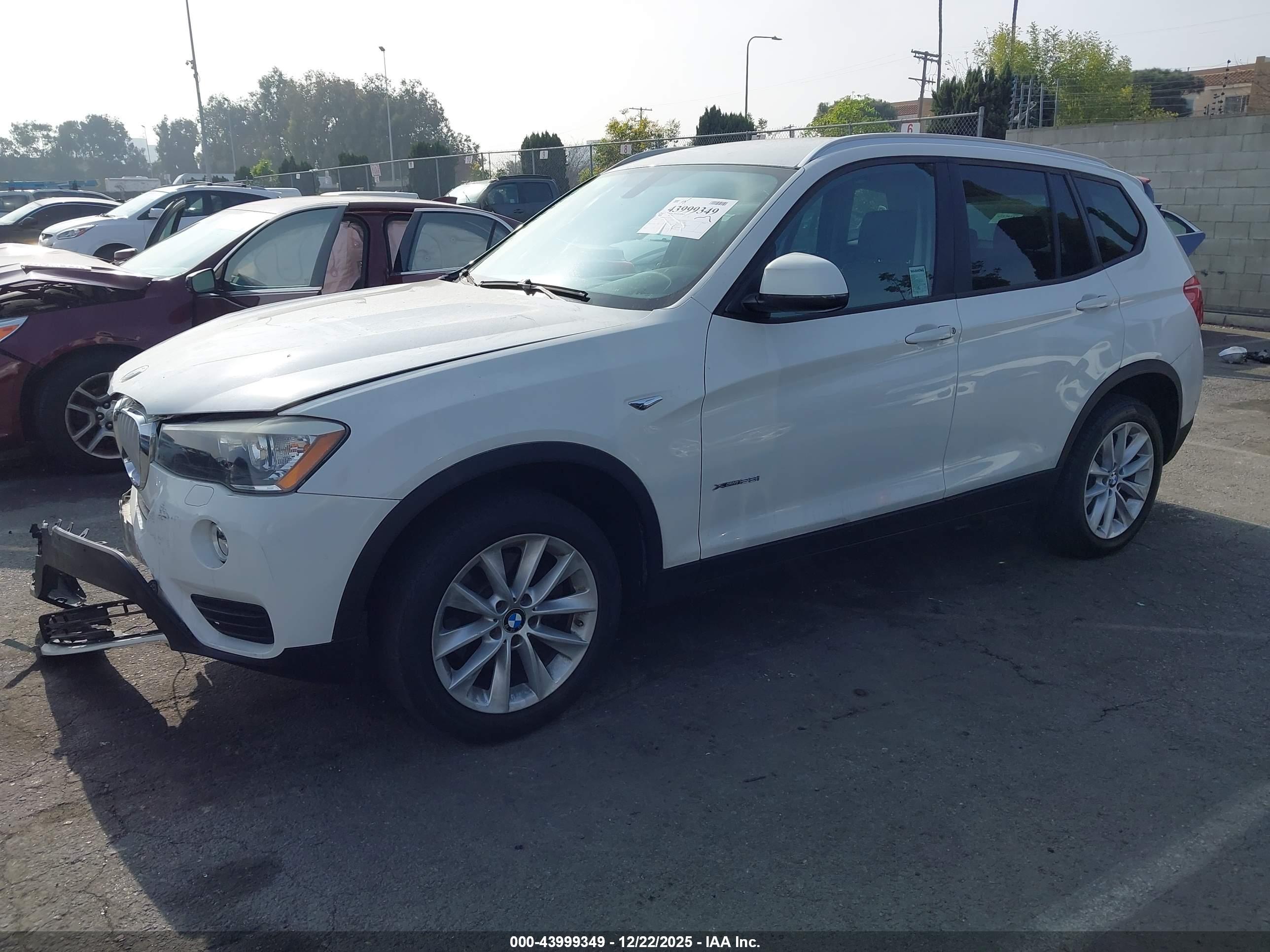 BMW X3 image 2