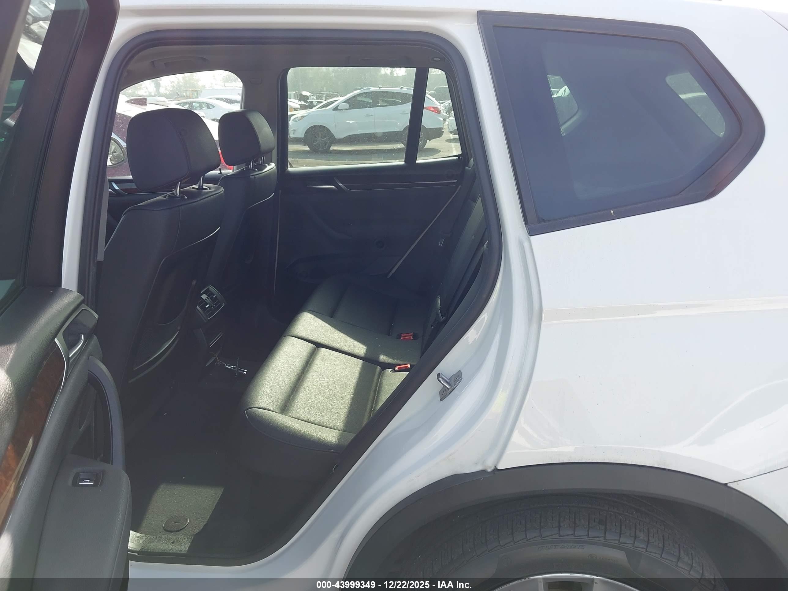 BMW X3 image 8