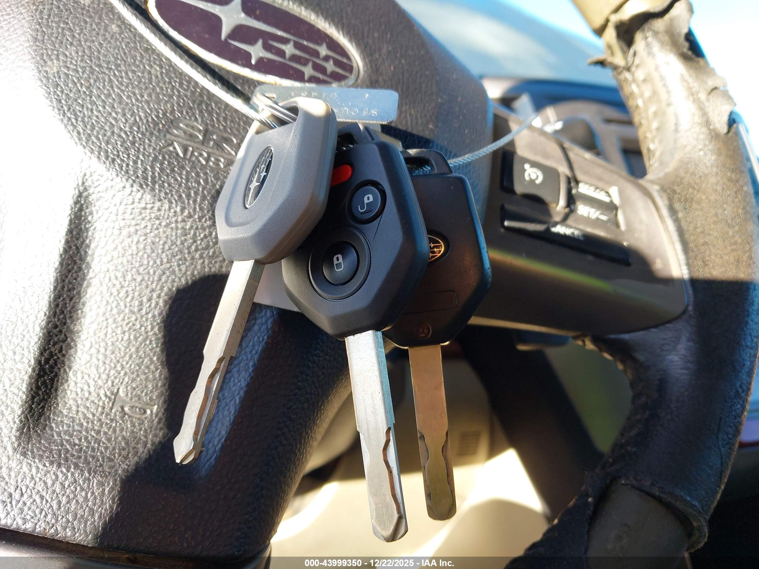 SUBARU OUTBACK image 11