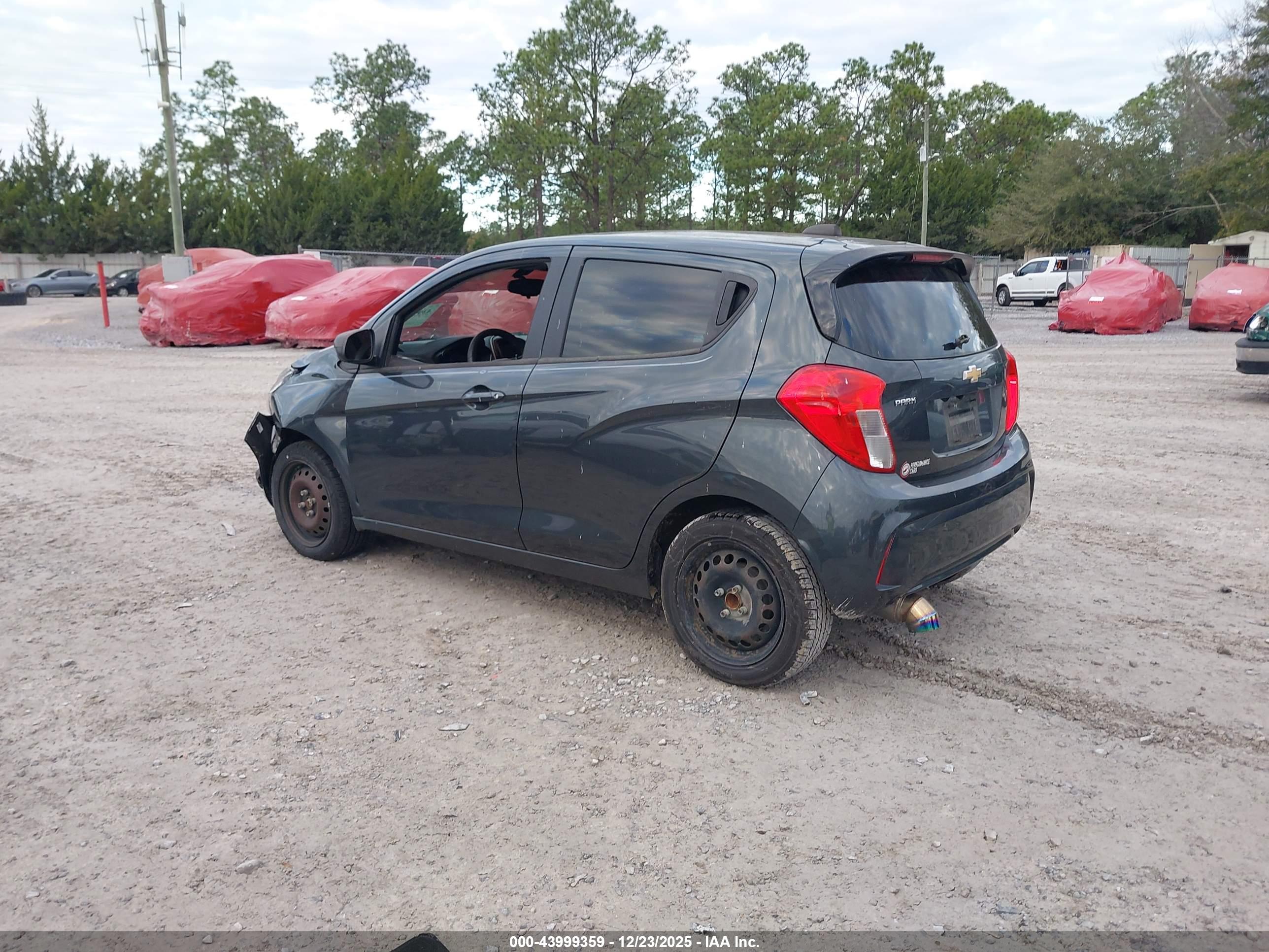 CHEVROLET SPARK image 3