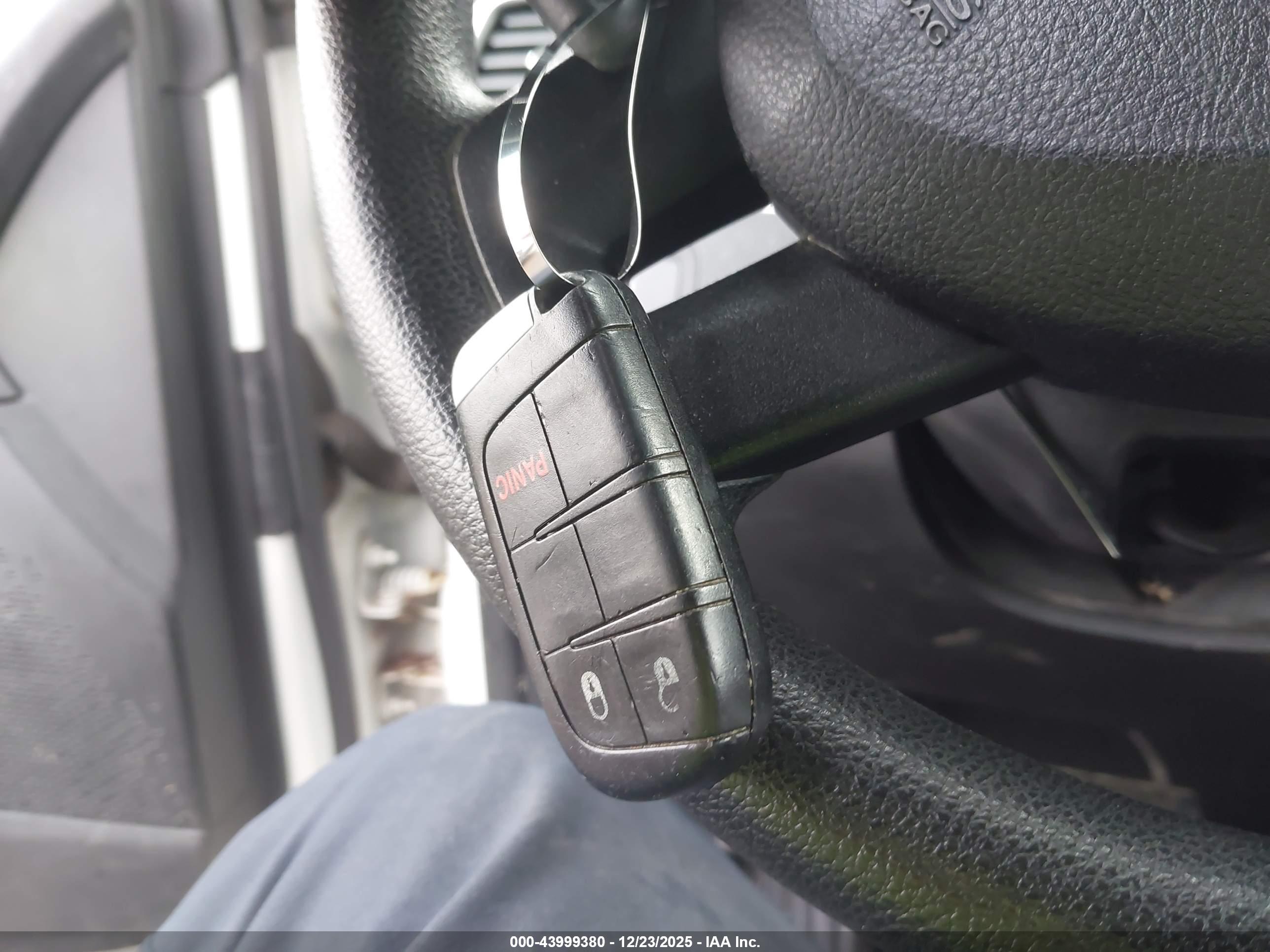 DODGE JOURNEY image 11