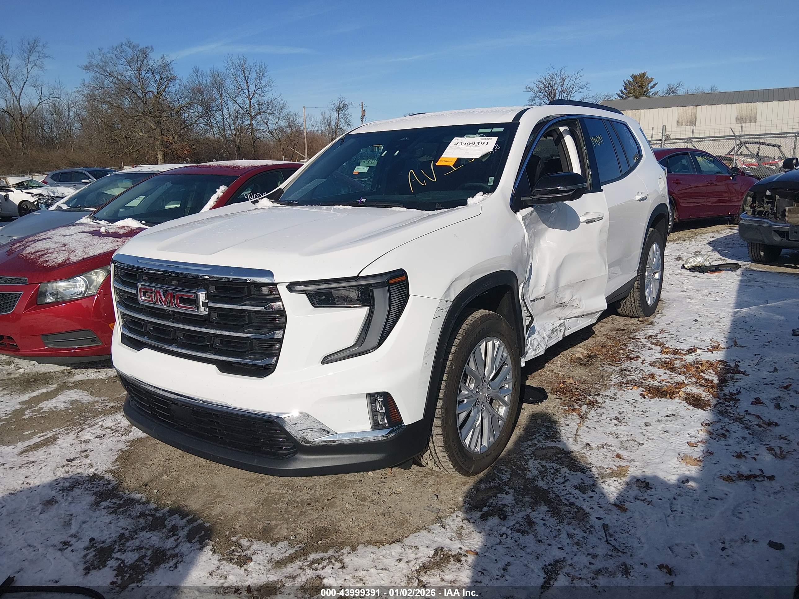 GMC ACADIA image 2