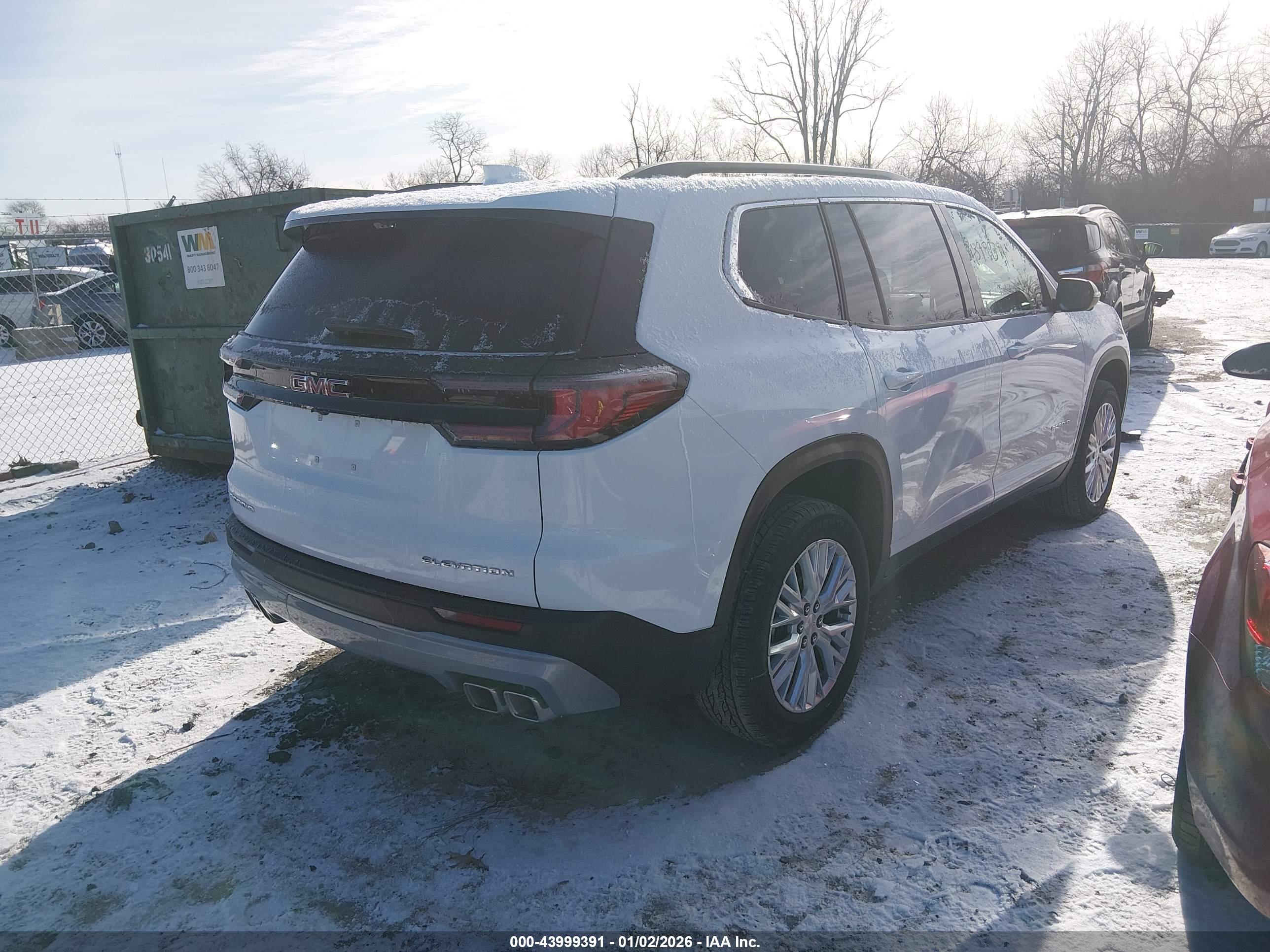 GMC ACADIA image 4