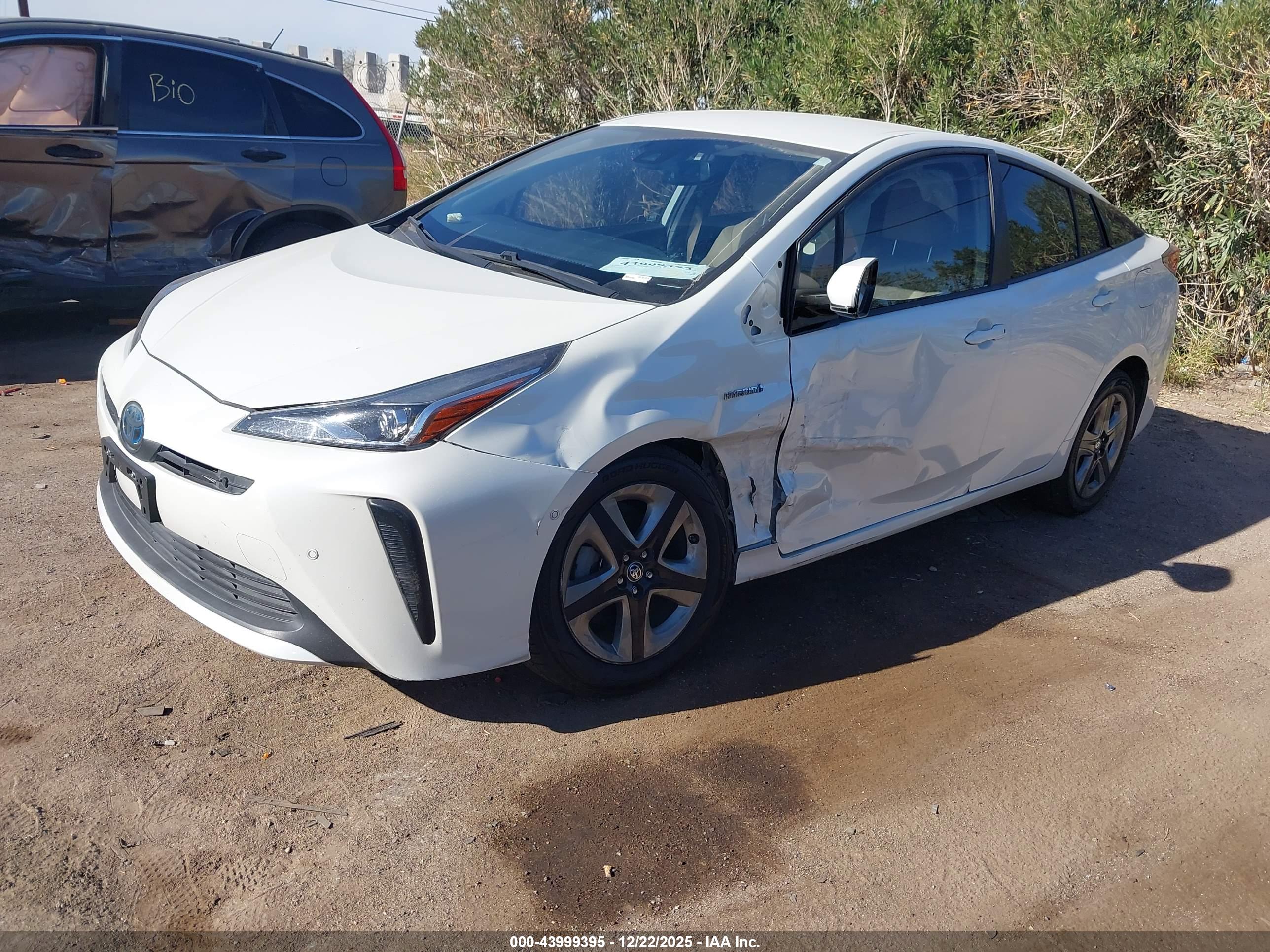 TOYOTA PRIUS image 2