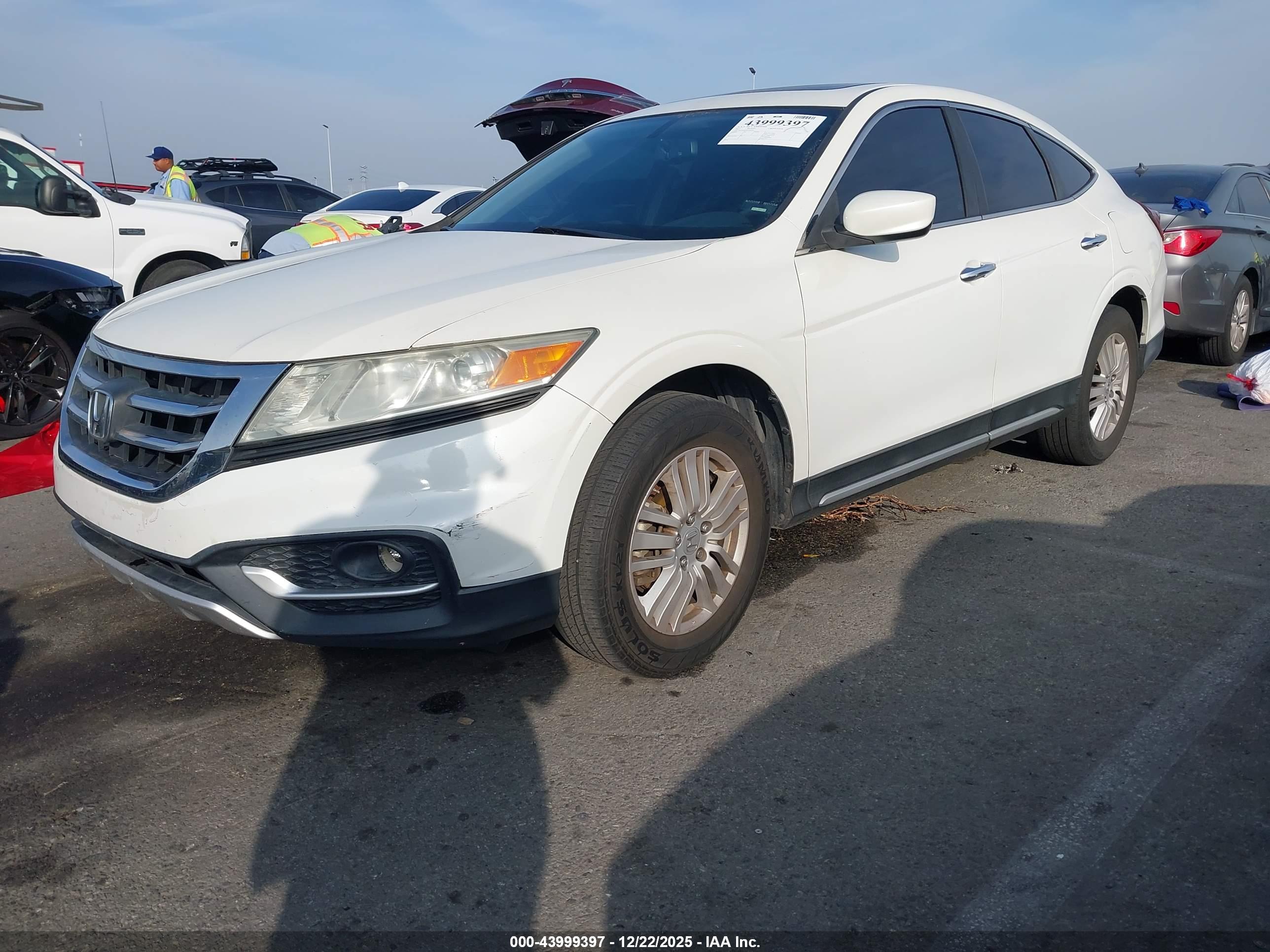 HONDA CROSSTOUR image 2