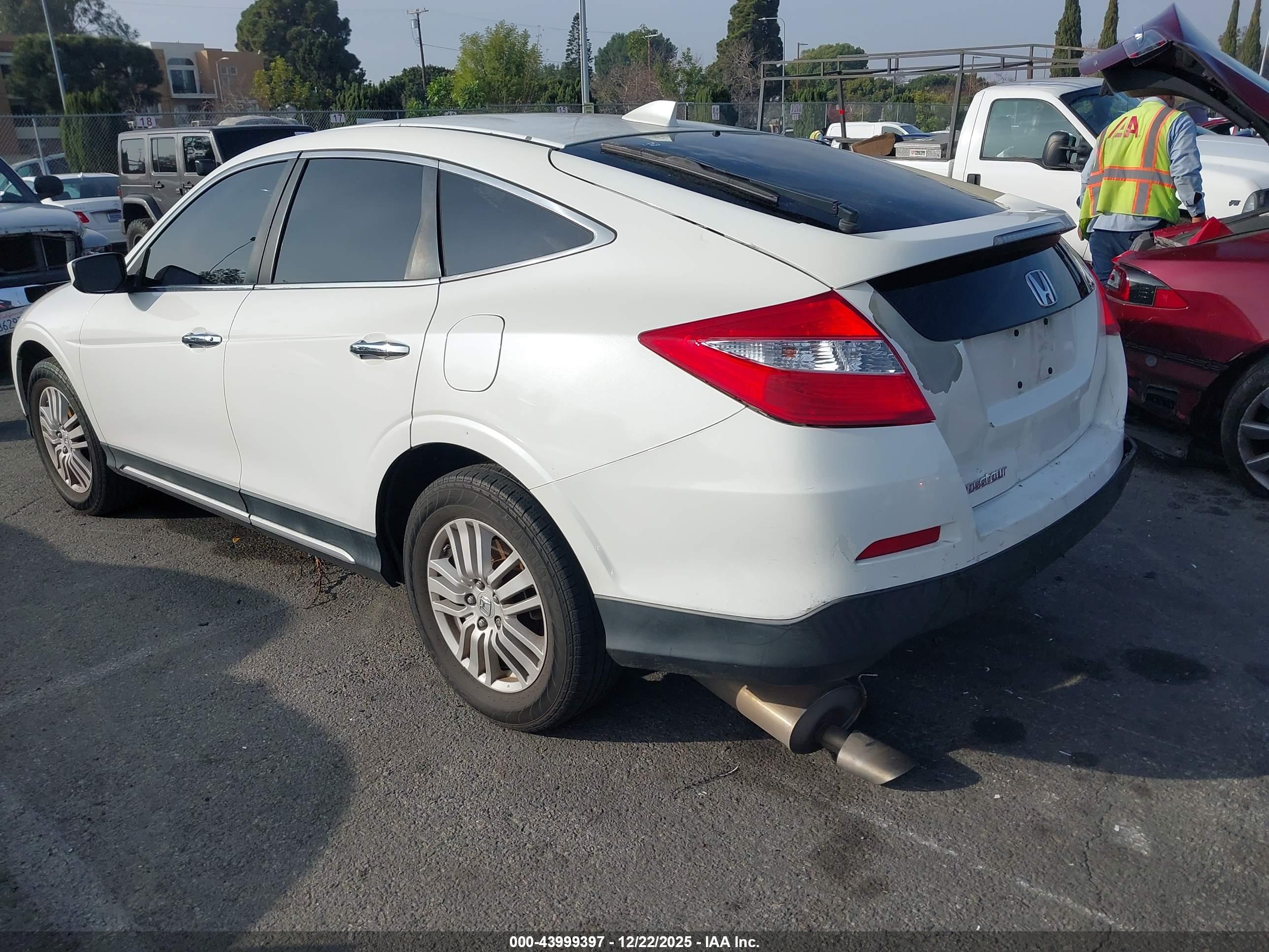 HONDA CROSSTOUR image 3