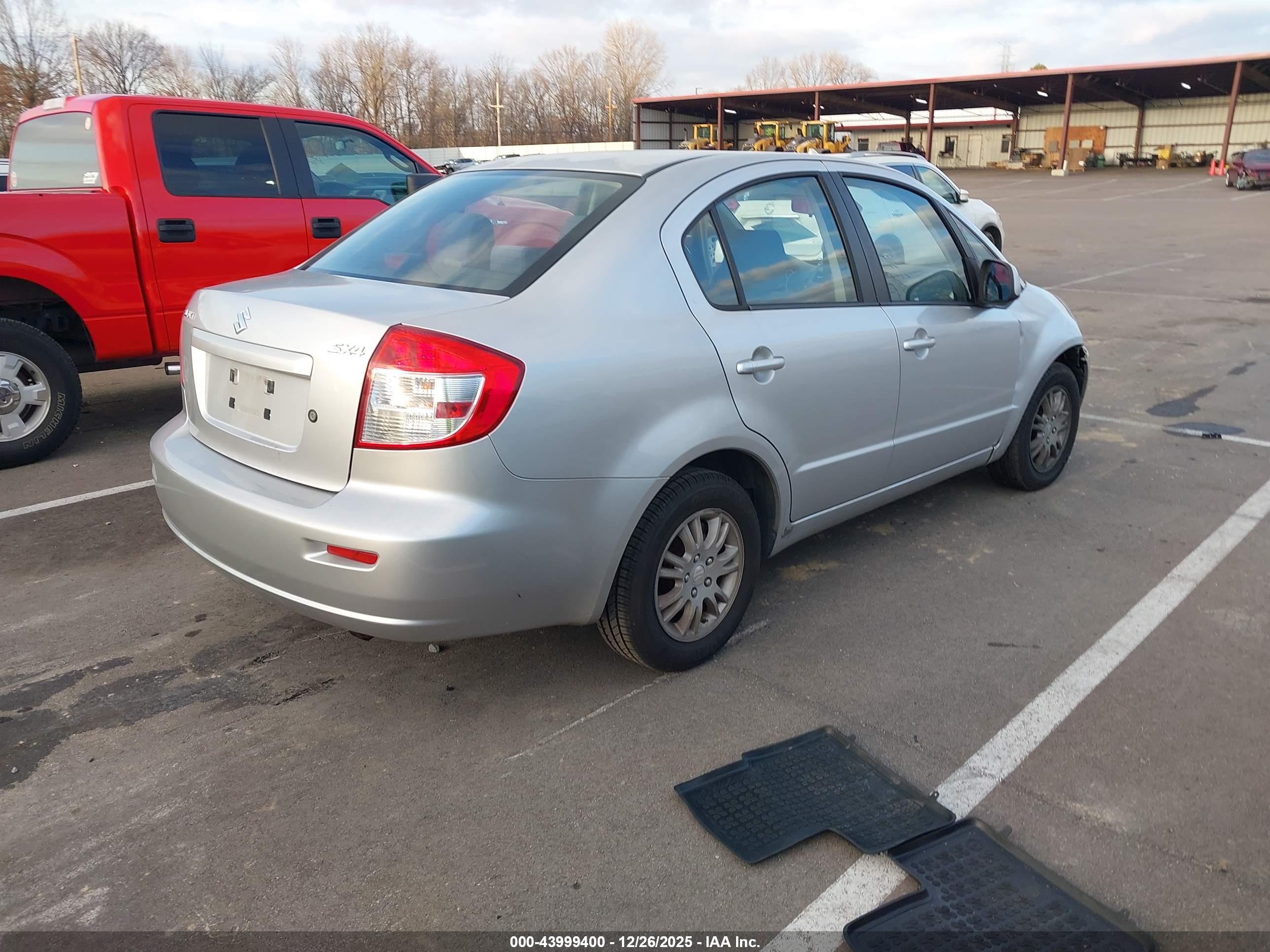 SUZUKI SX4 image 4