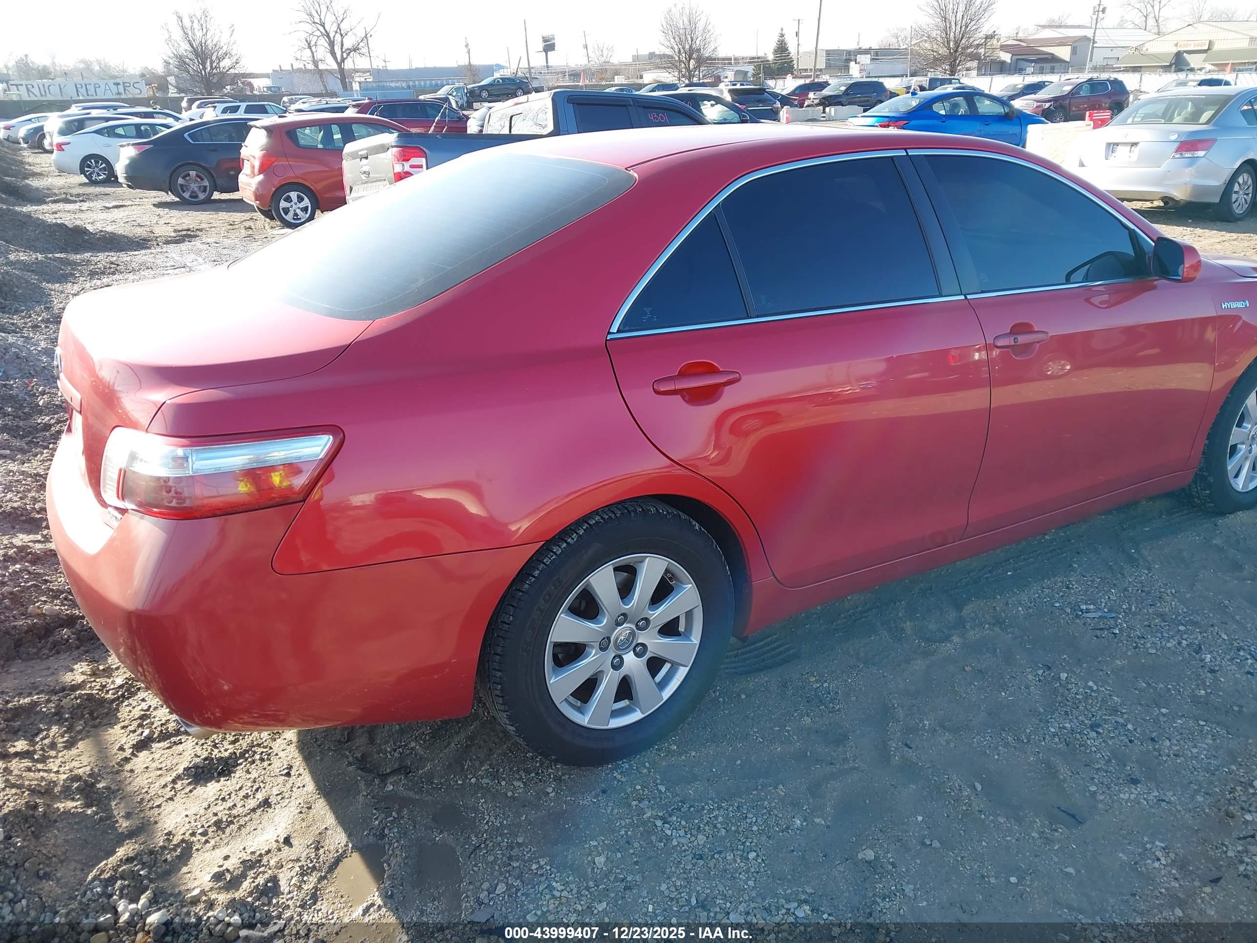 TOYOTA CAMRY image 4