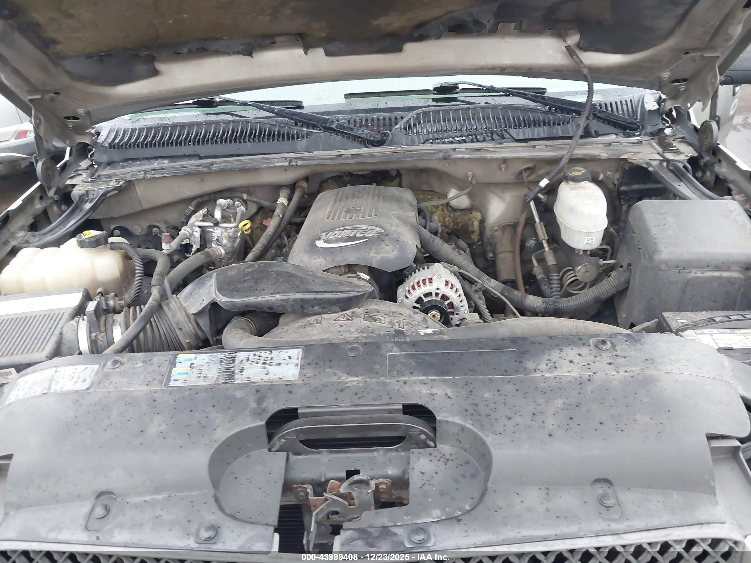 CHEVROLET SILVERADO image 10