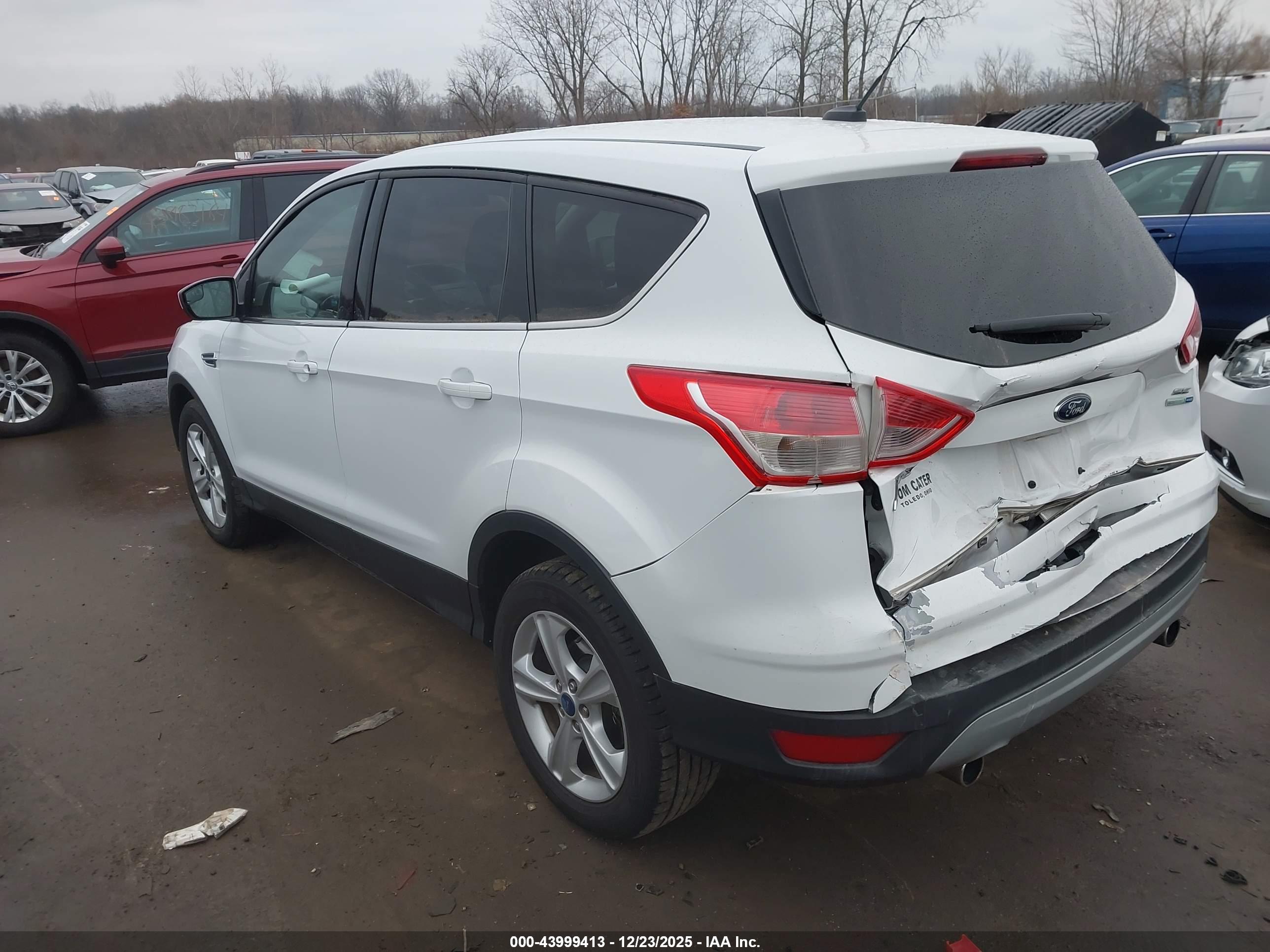 FORD ESCAPE image 3