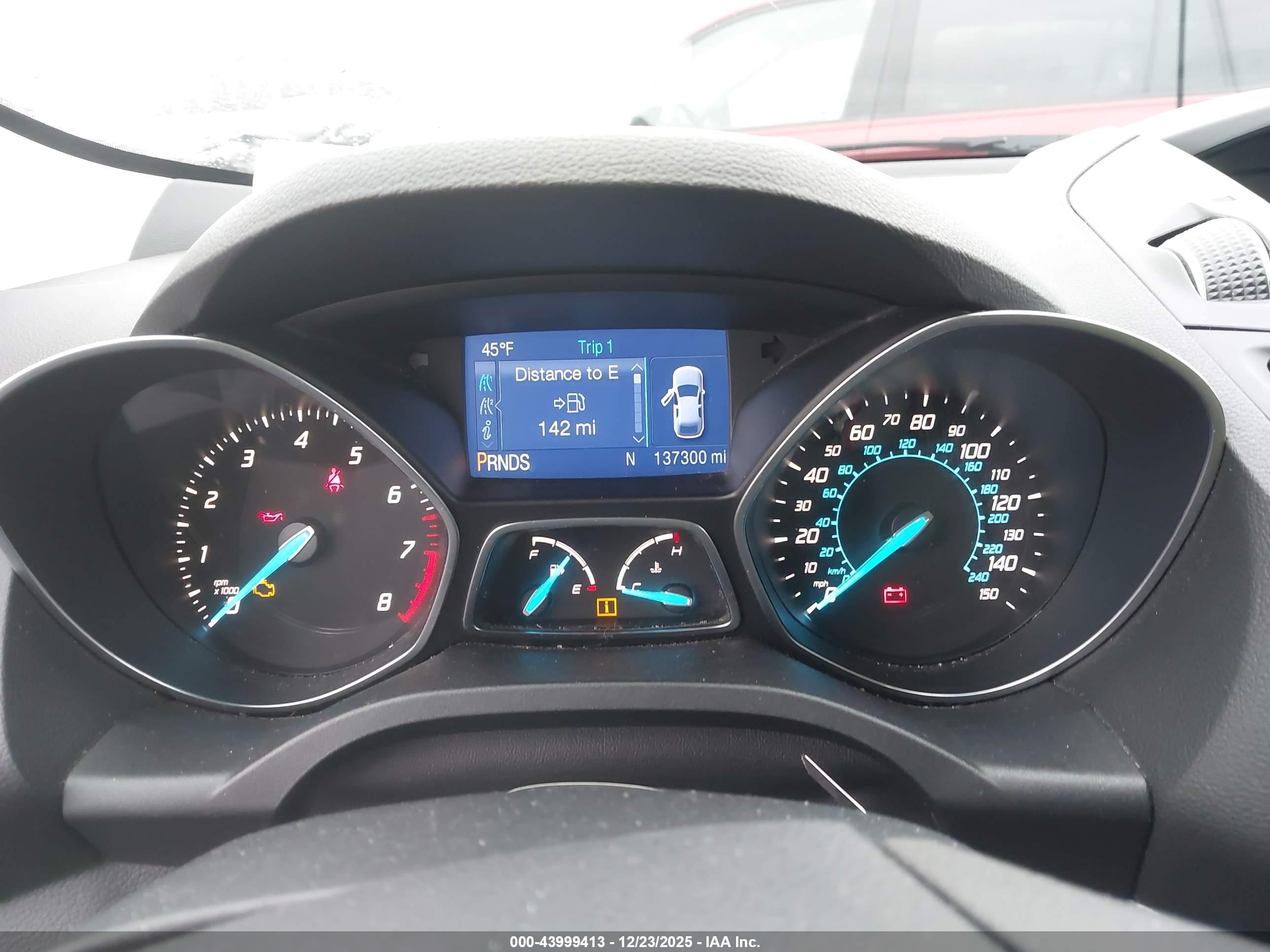 FORD ESCAPE image 7