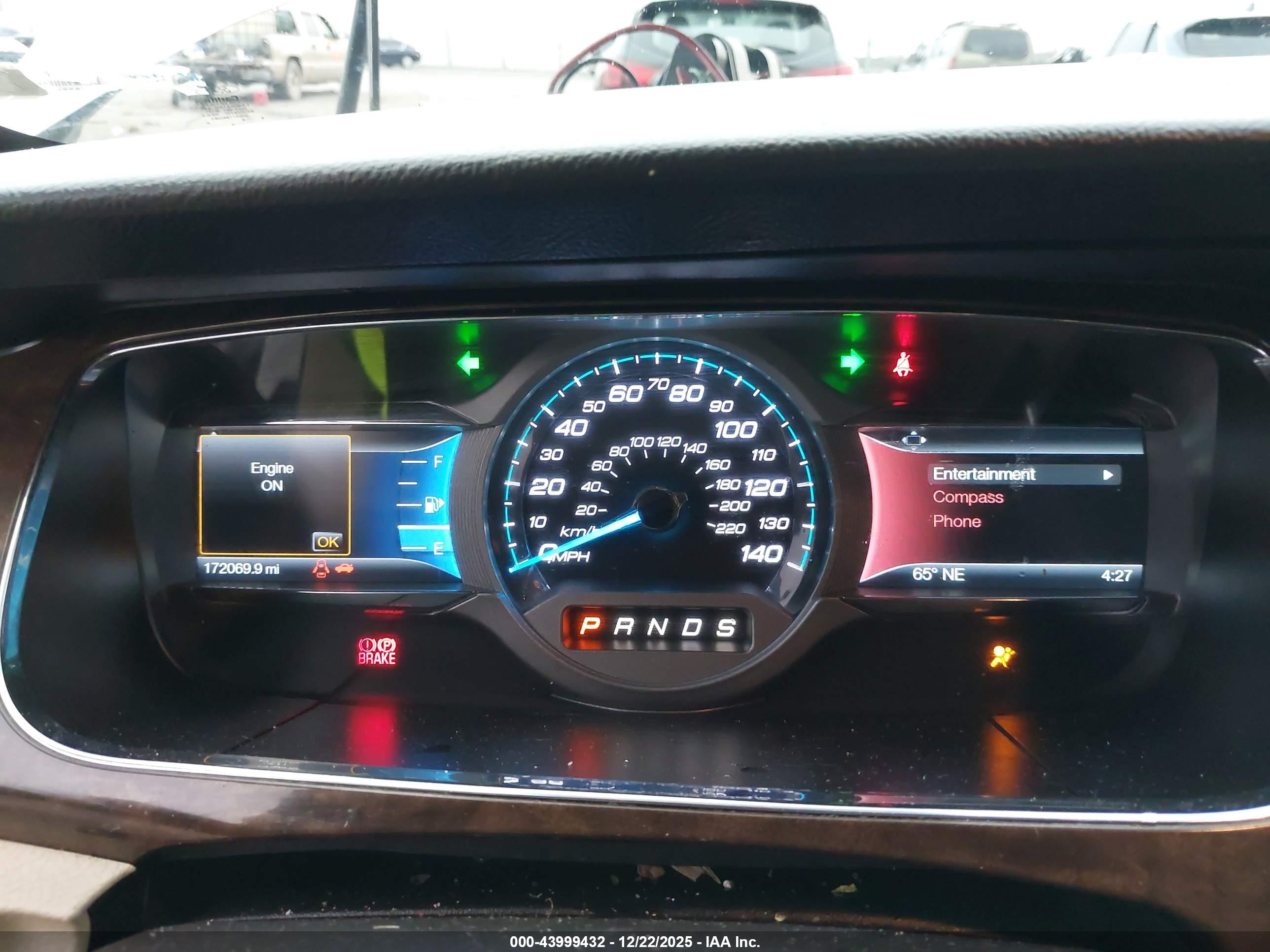 FORD TAURUS image 7