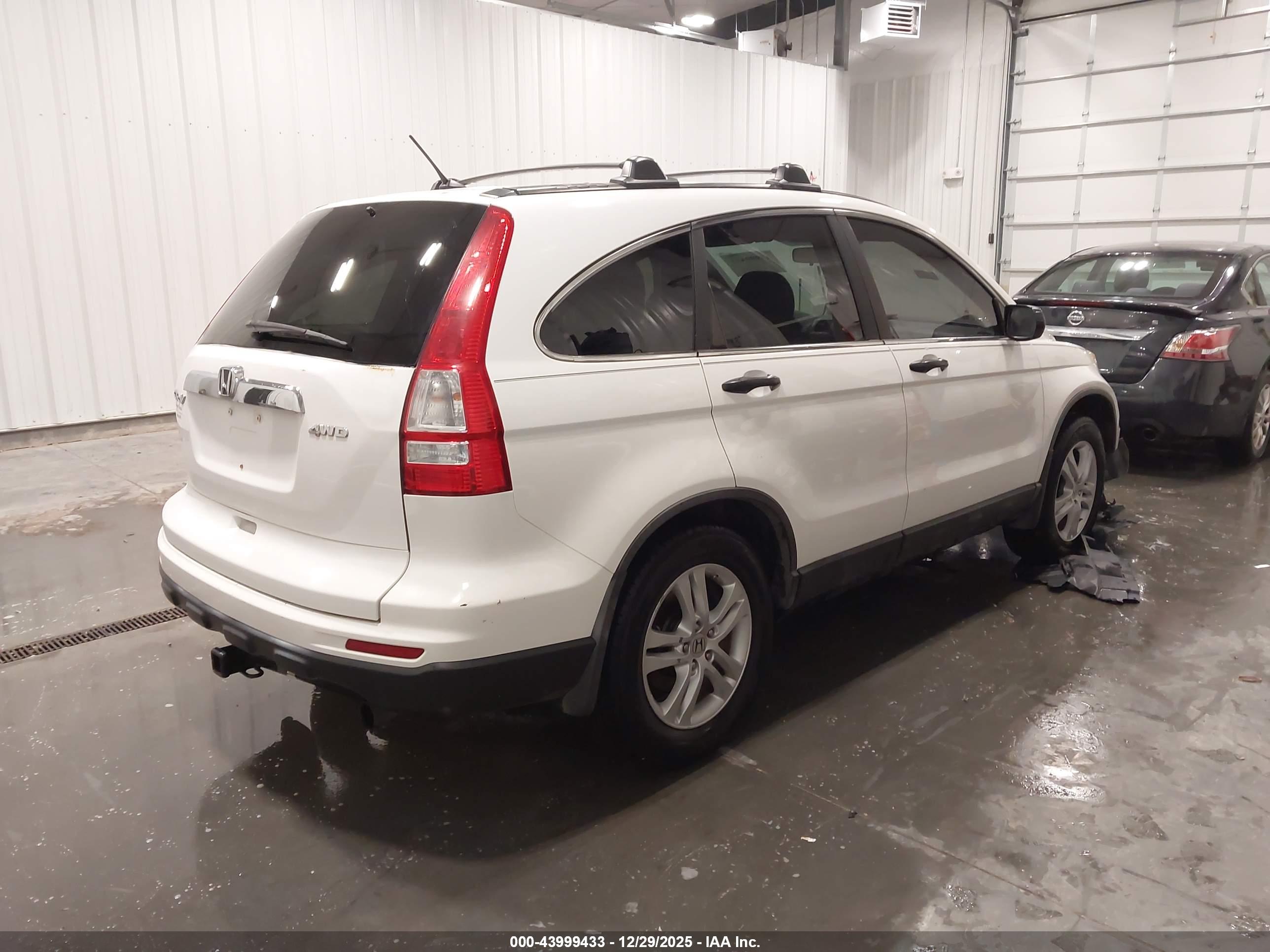 HONDA CR-V image 4