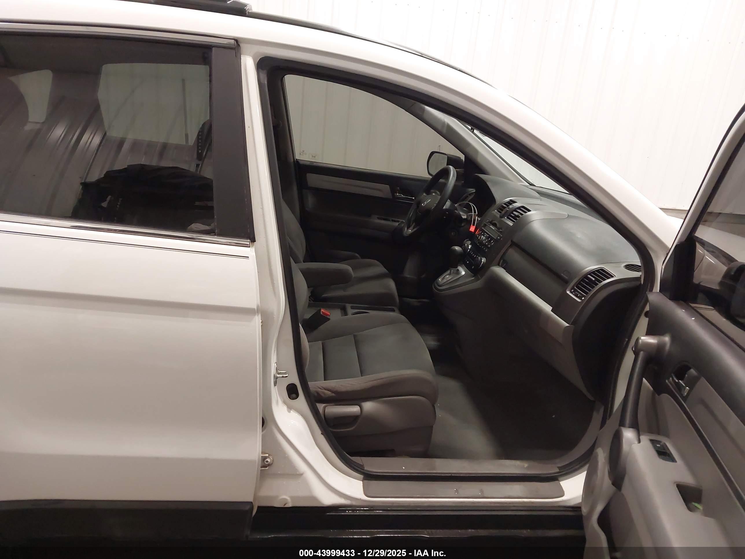 HONDA CR-V image 5