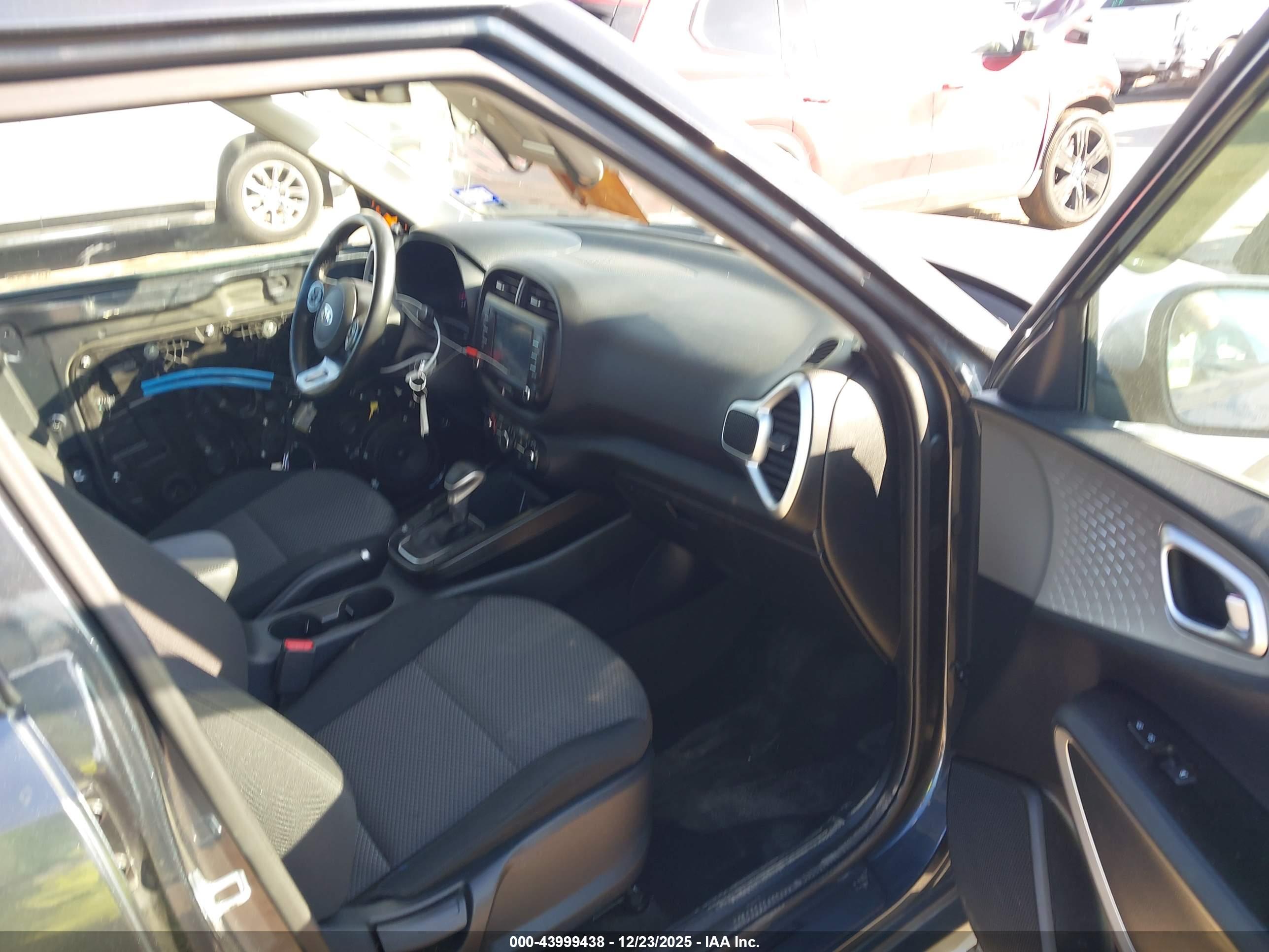 KIA SOUL image 5
