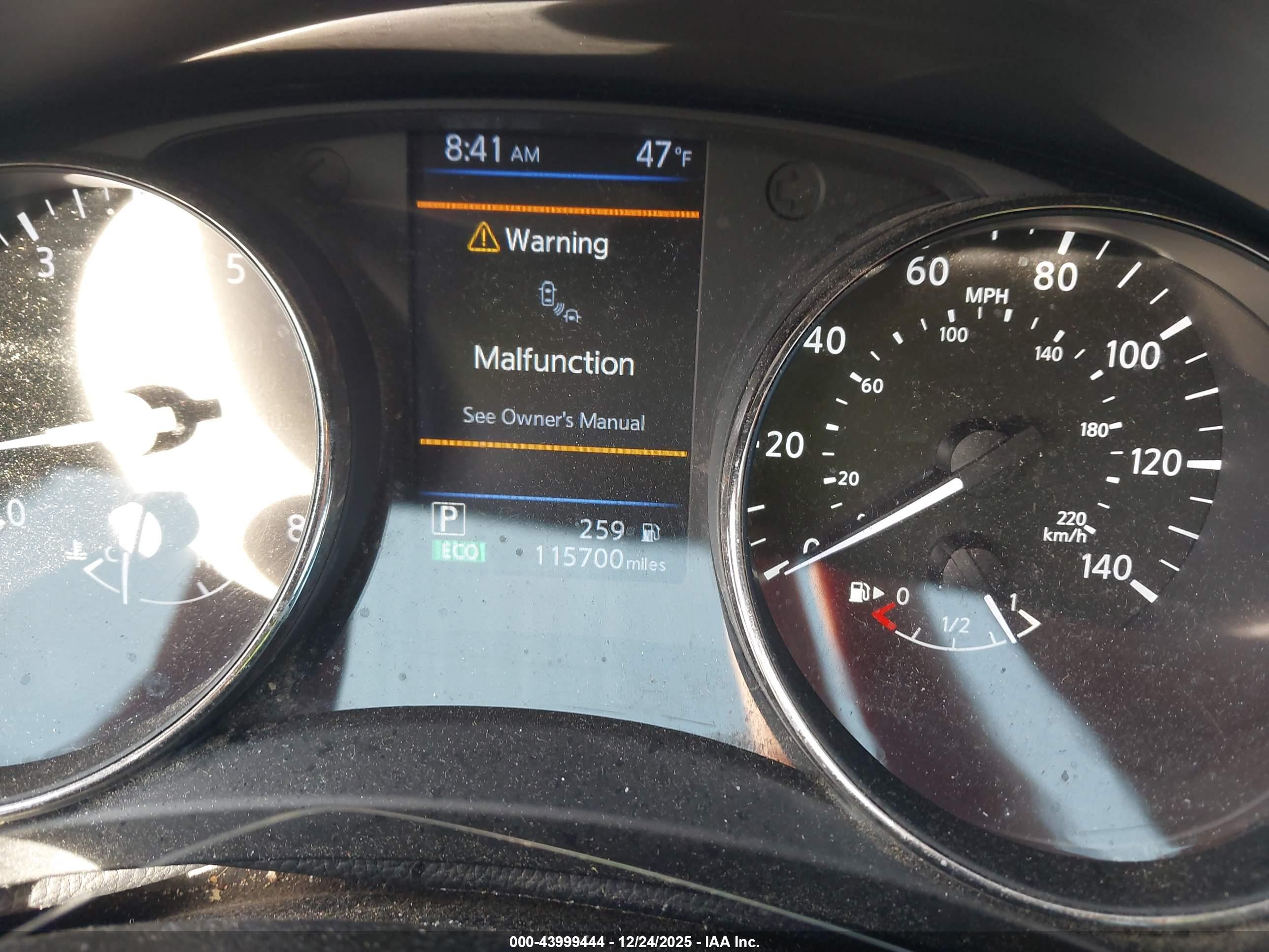 NISSAN ROGUE image 7