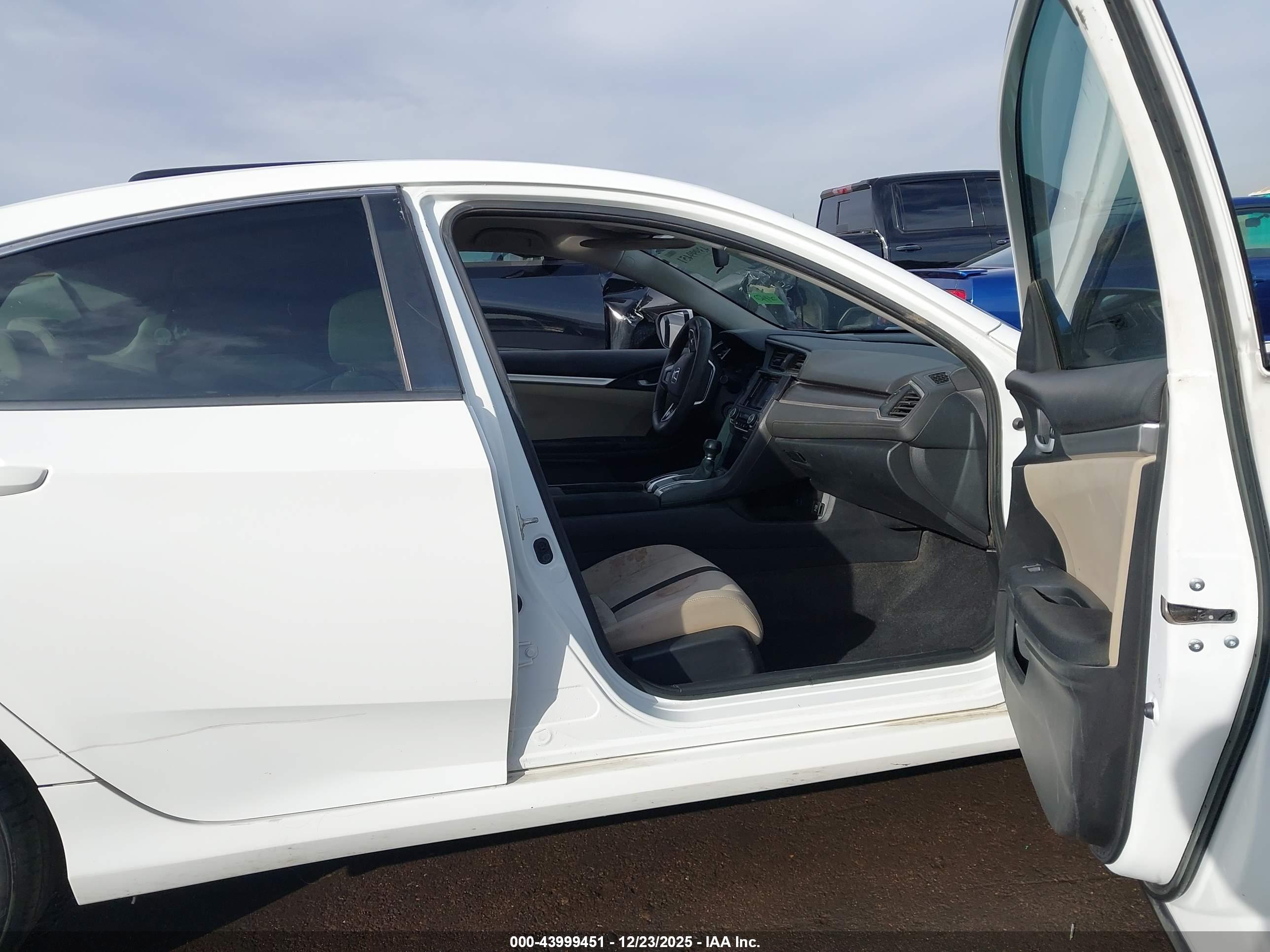 HONDA CIVIC image 5