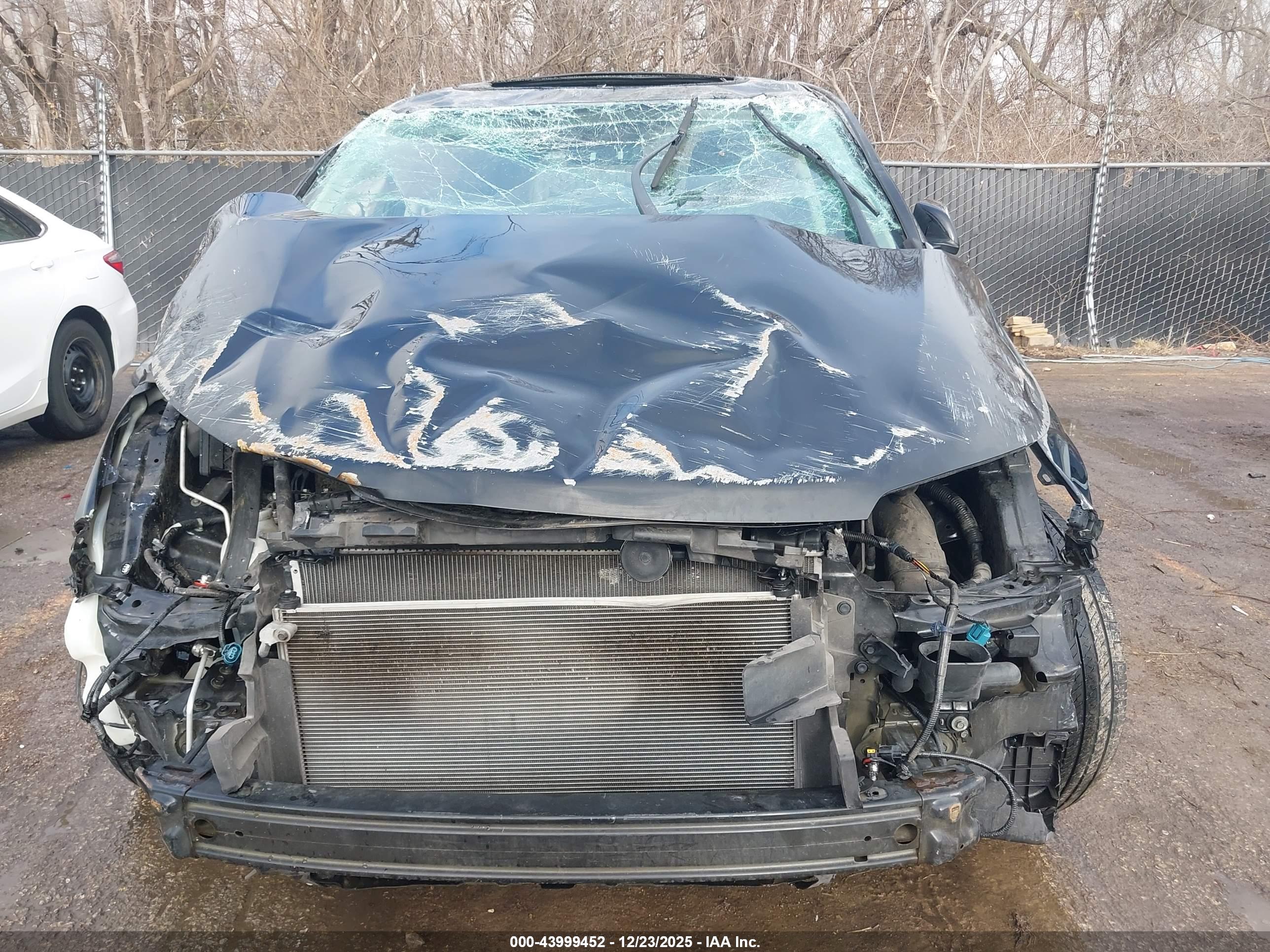 HONDA CR-V image 6