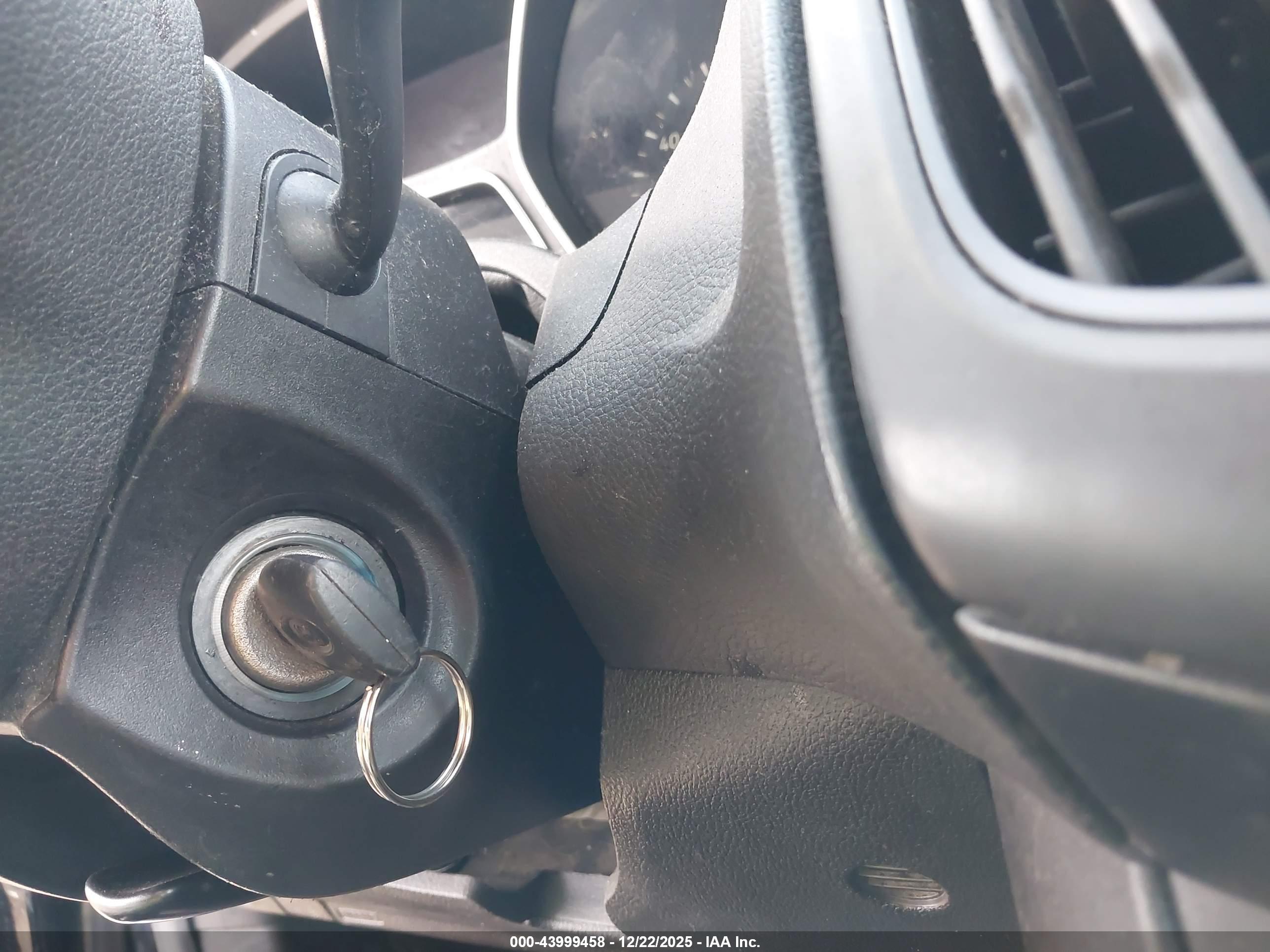 FORD FOCUS image 11