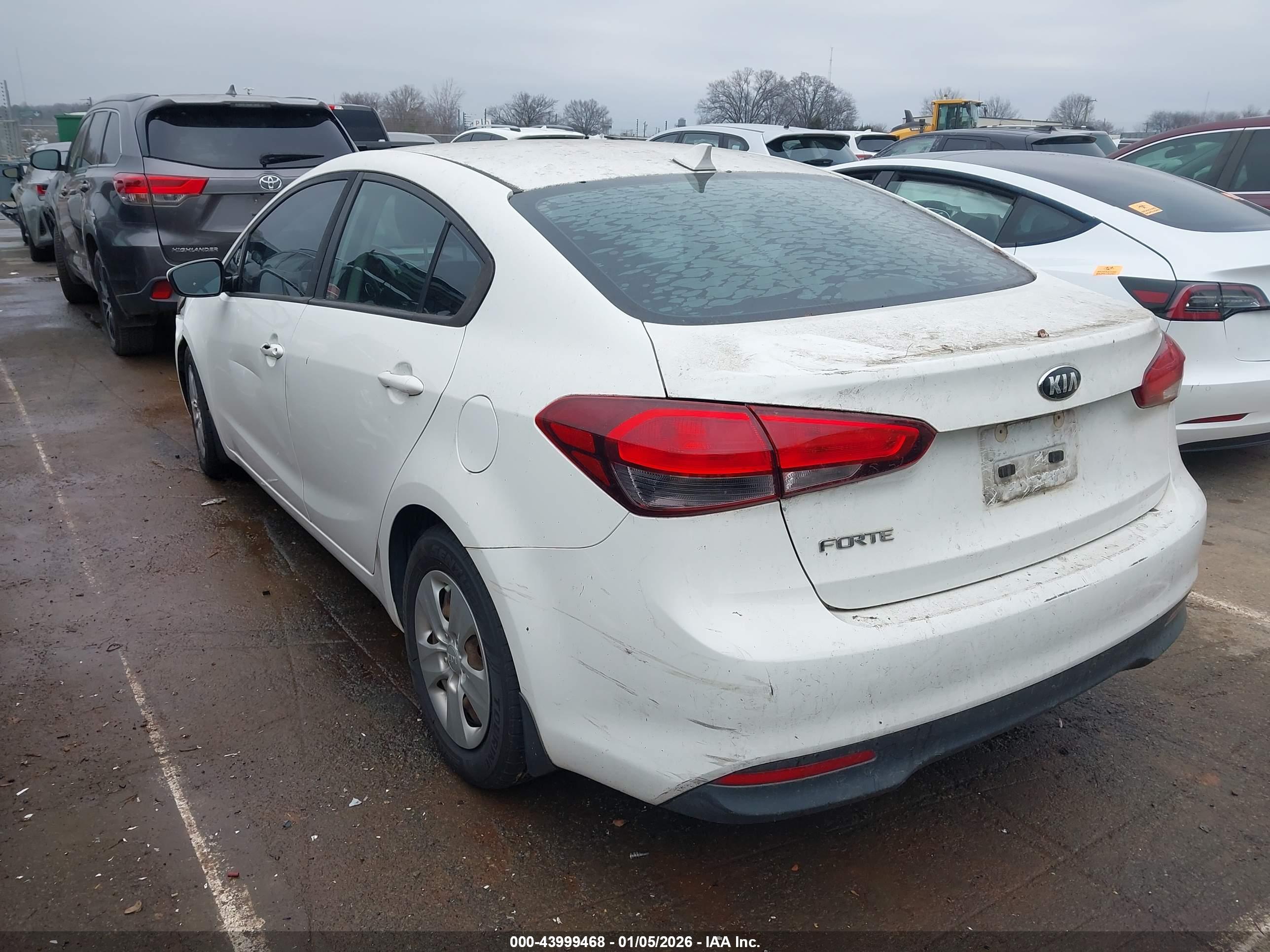 KIA FORTE image 3
