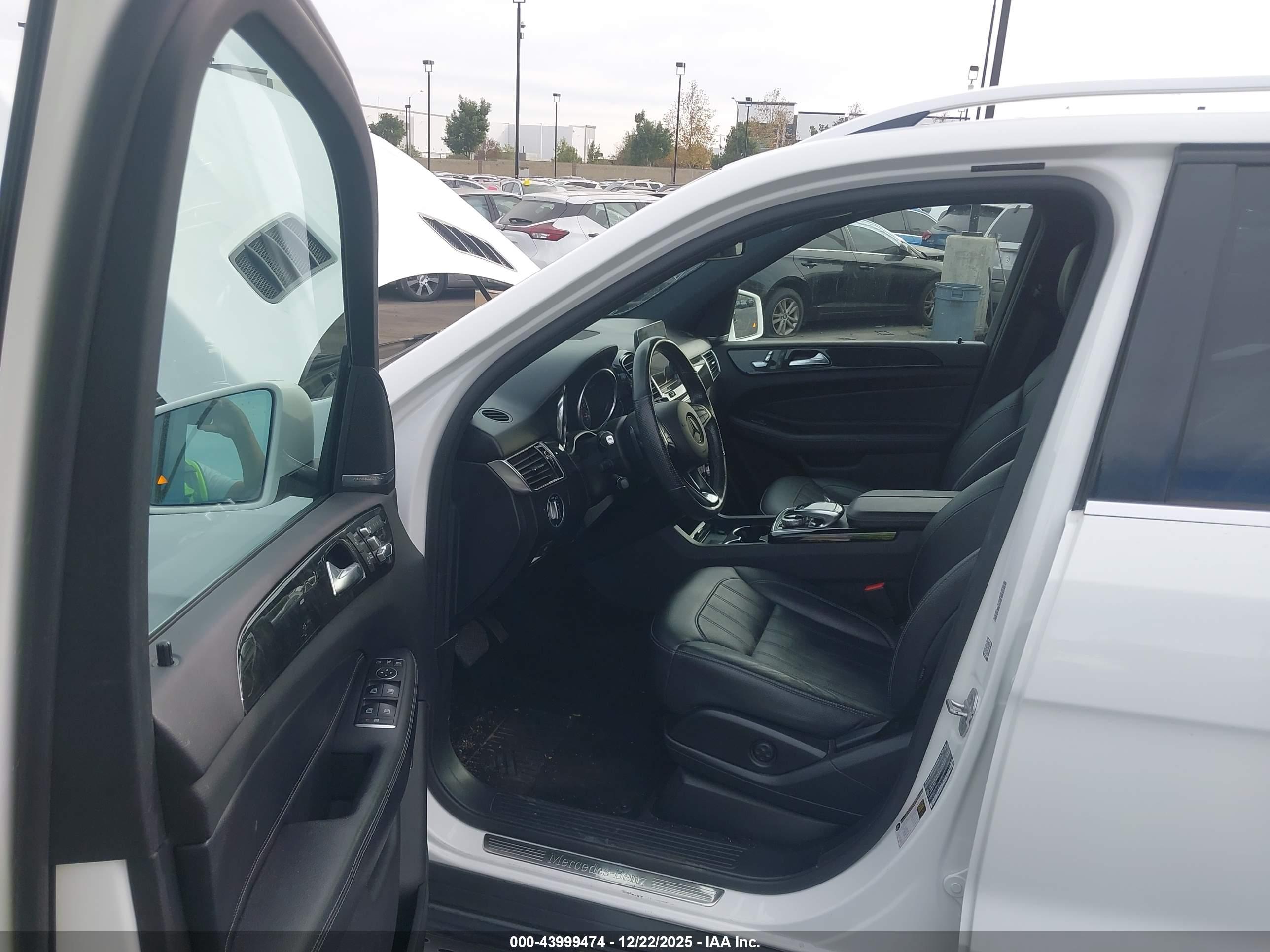 MERCEDES-BENZ GLE image 5
