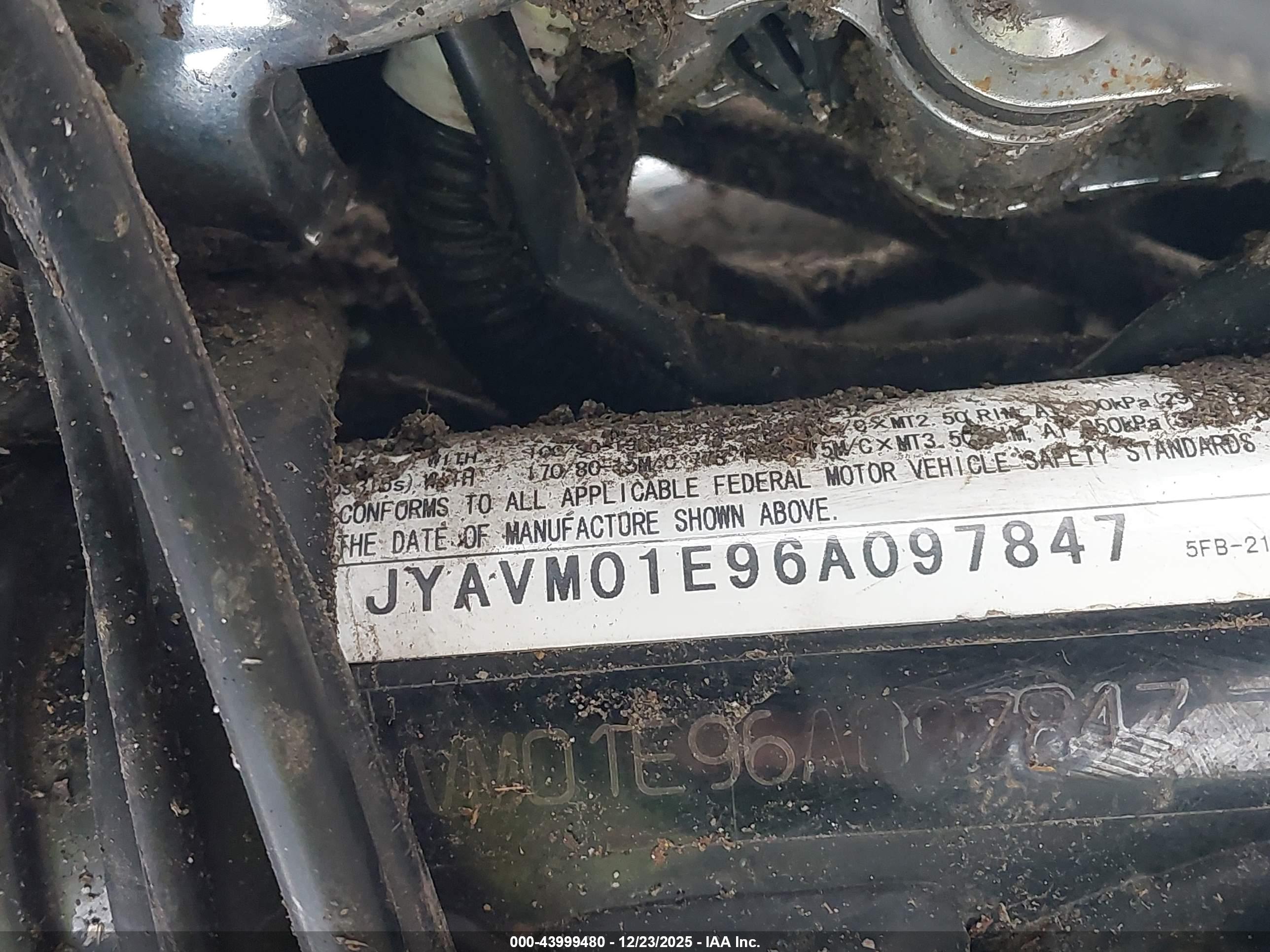 YAMAHA XVS65 image 10