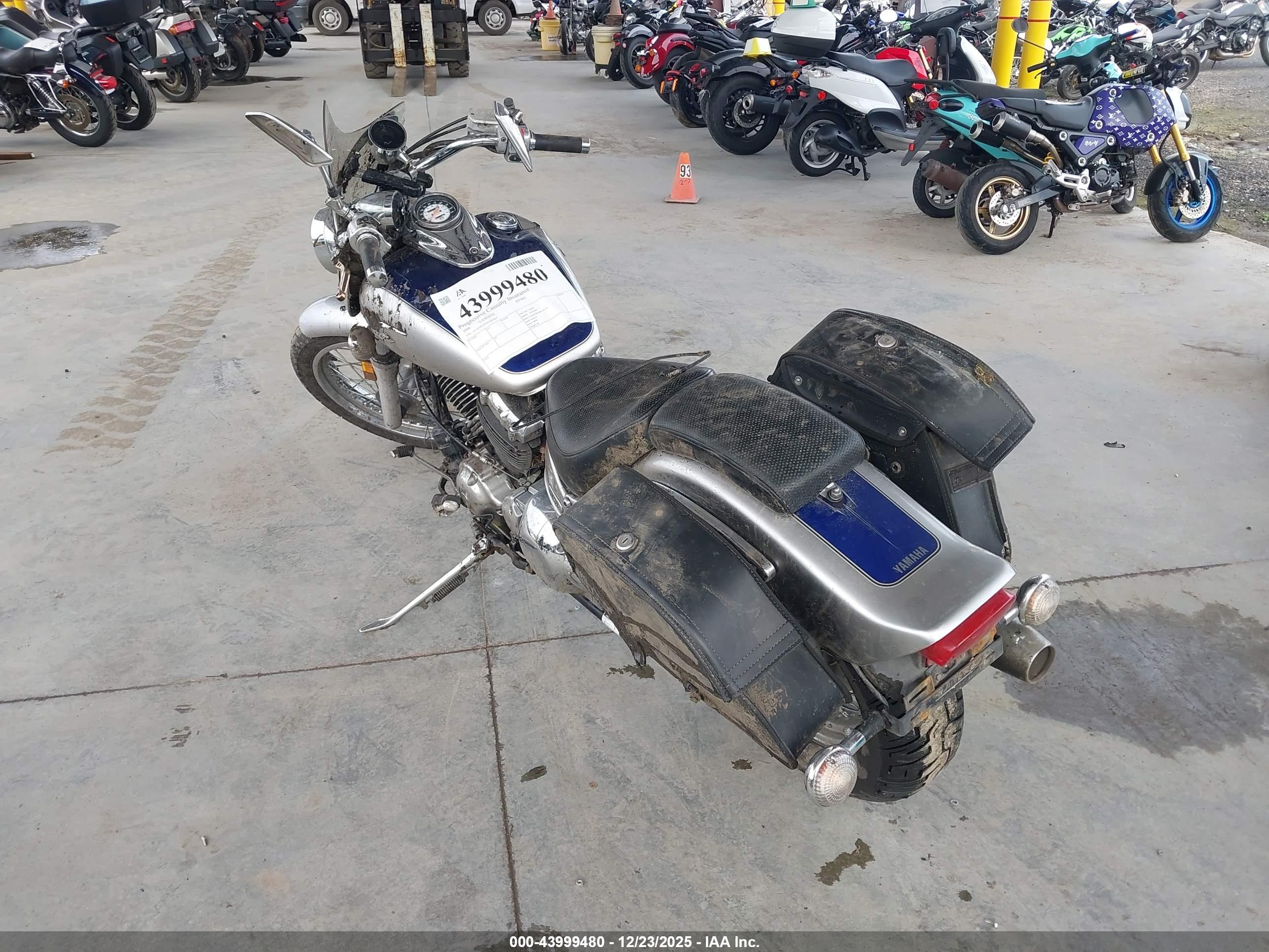 YAMAHA XVS65 image 3