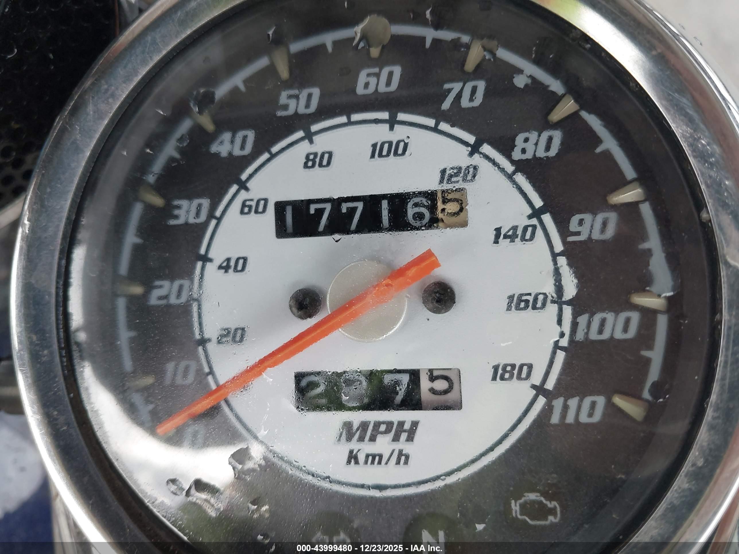 YAMAHA XVS65 image 7
