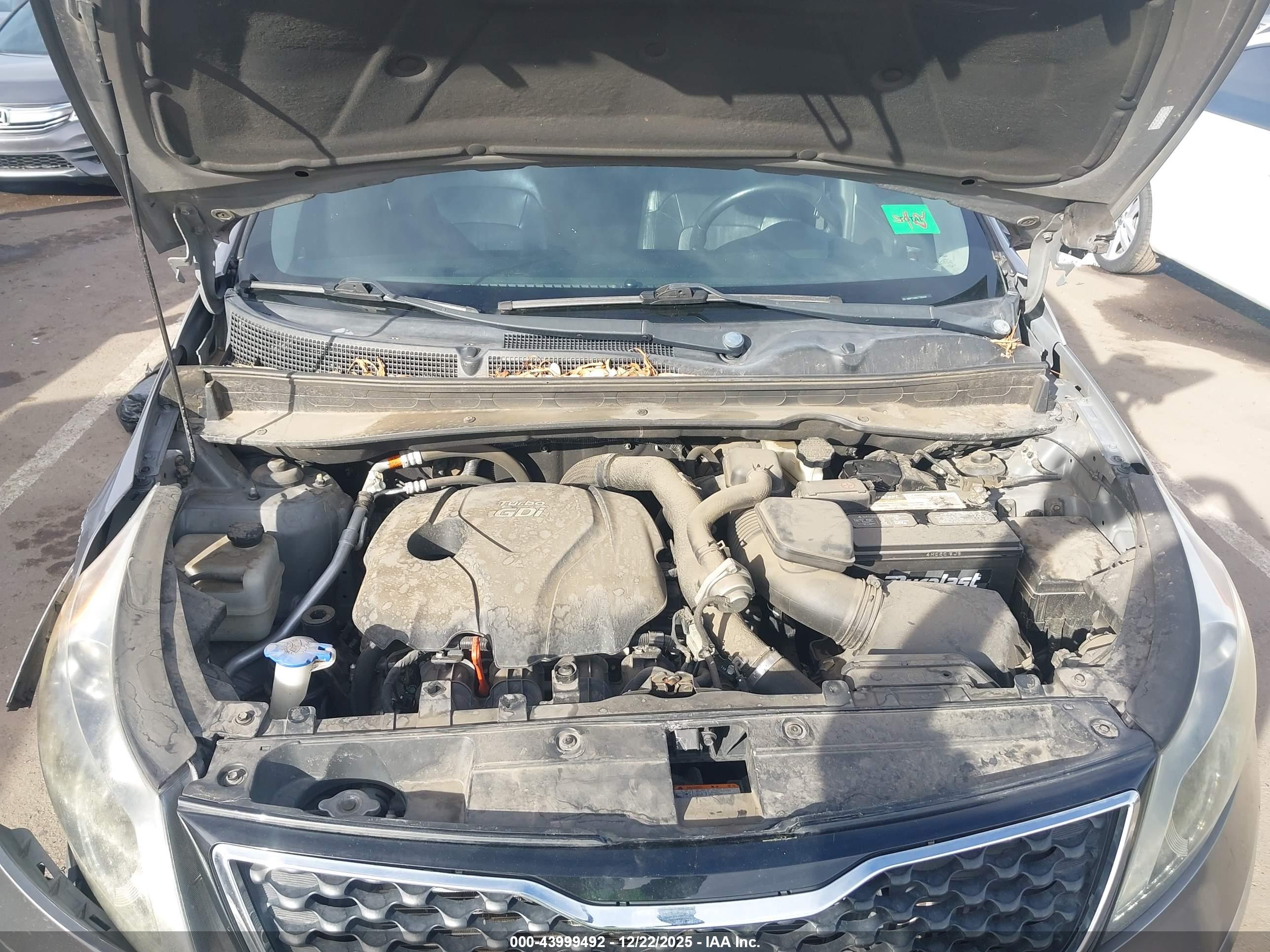 KIA SPORTAGE image 10