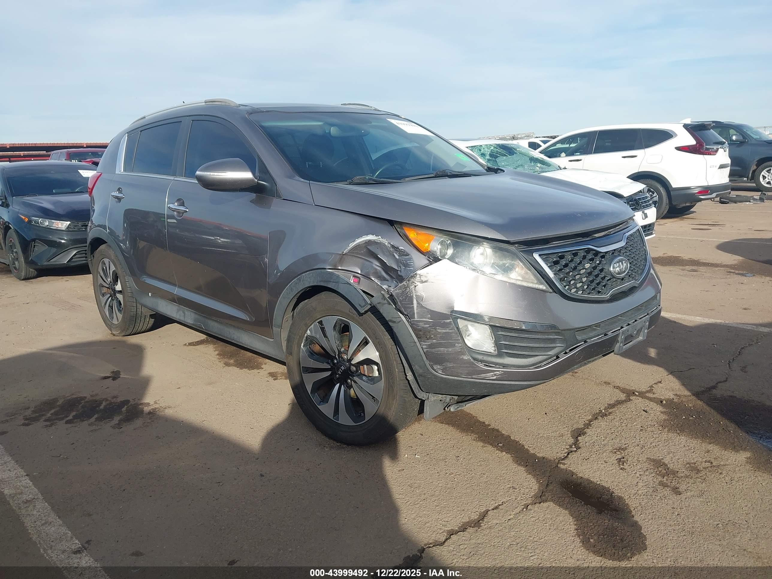 KIA SPORTAGE image 6