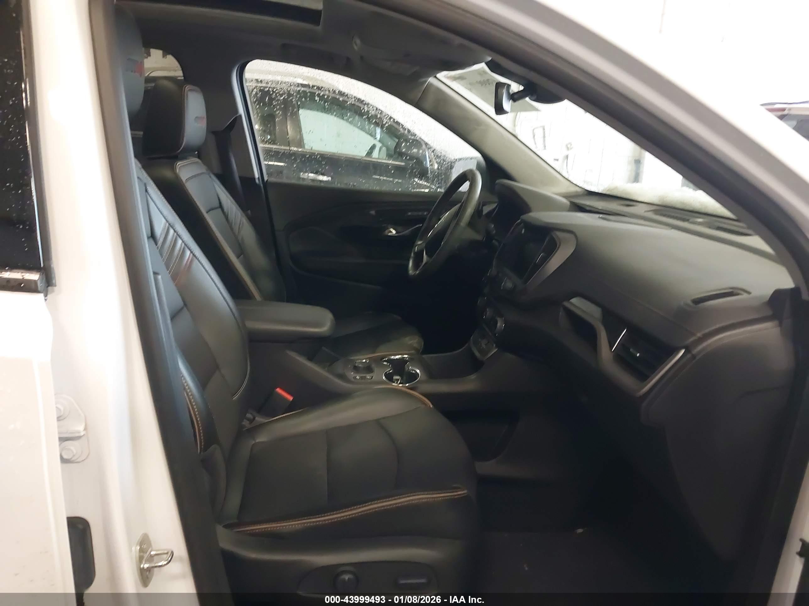 GMC TERRAIN image 5