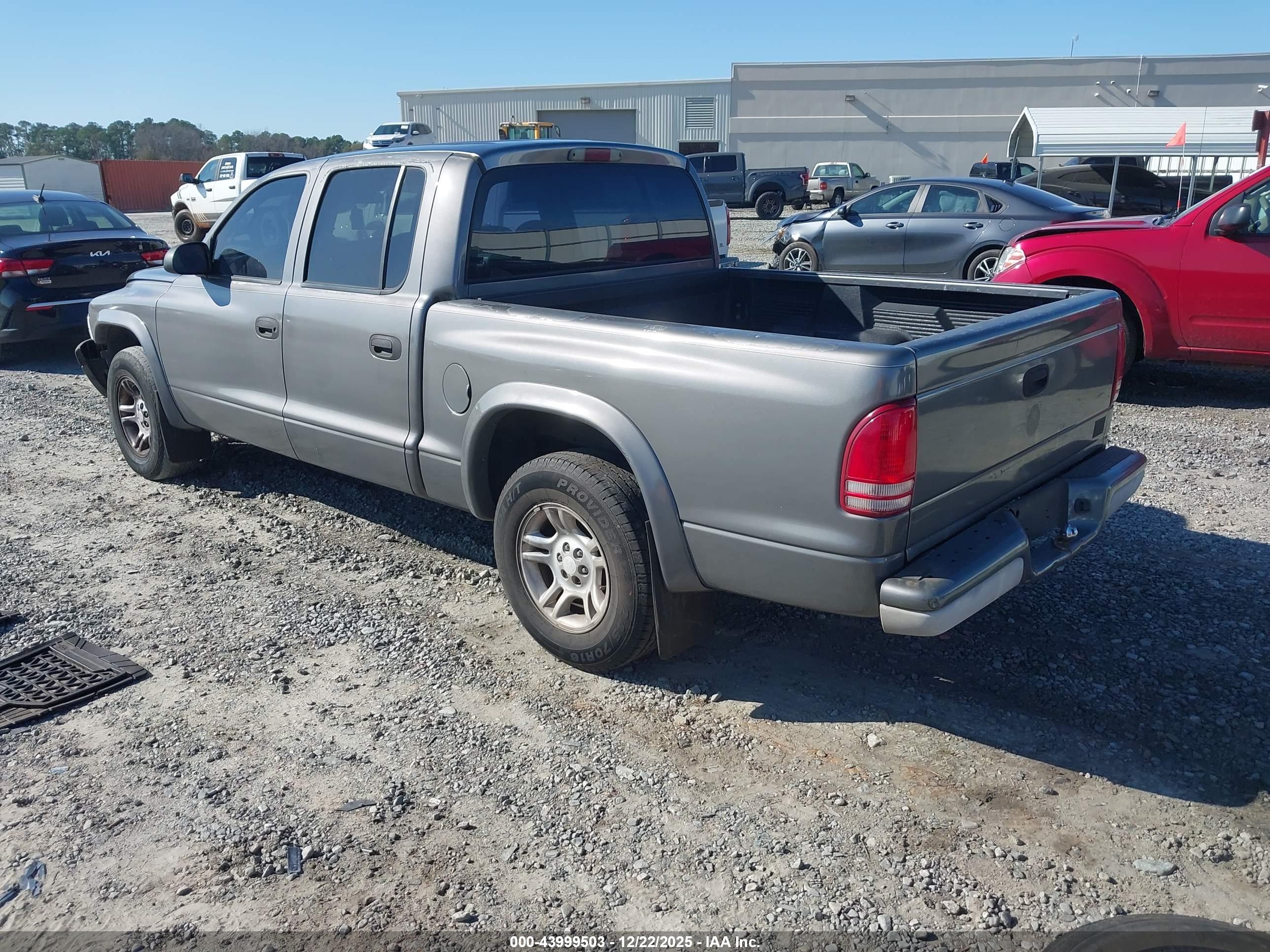 DODGE DAKOTA image 3
