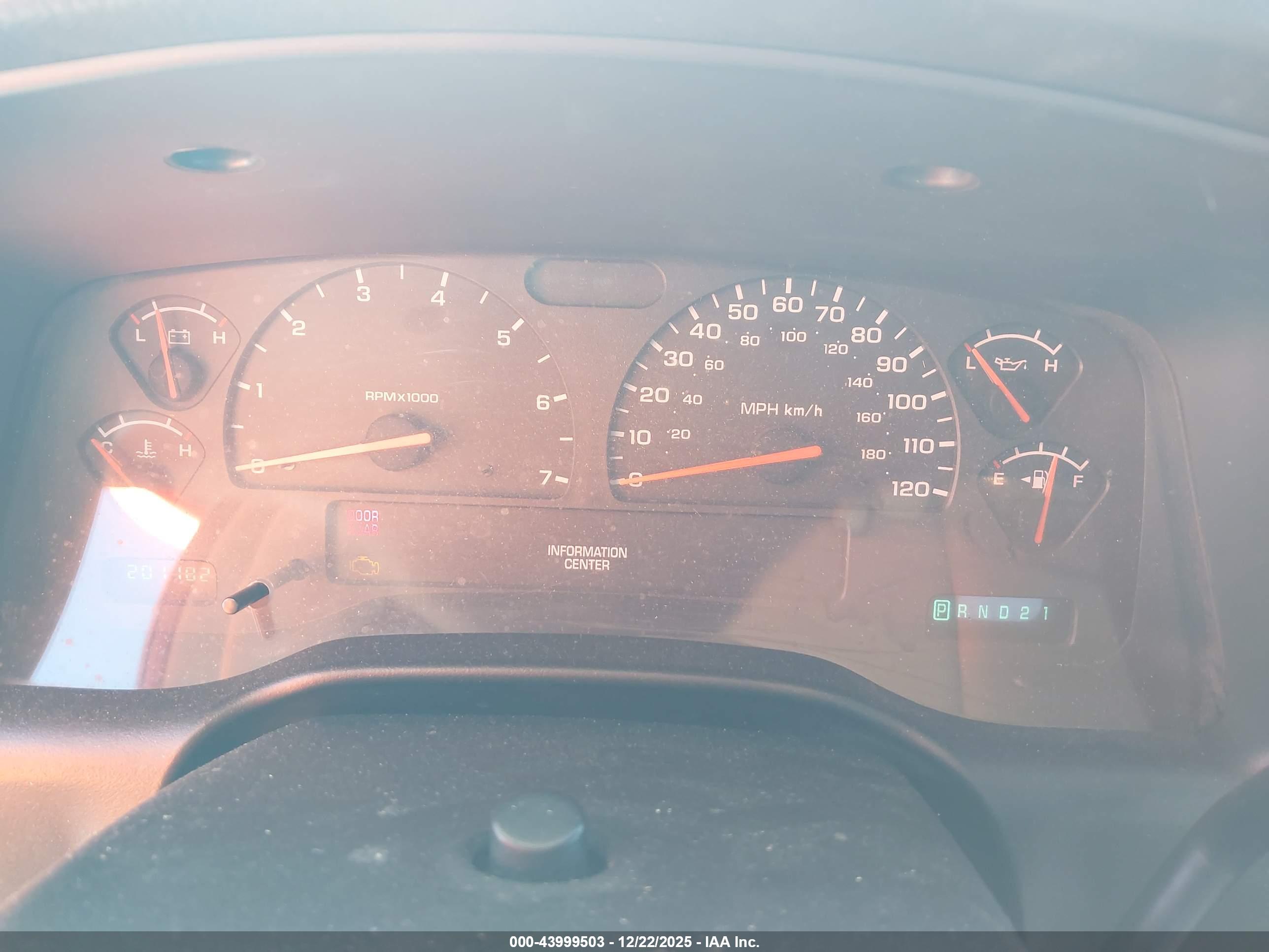 DODGE DAKOTA image 7
