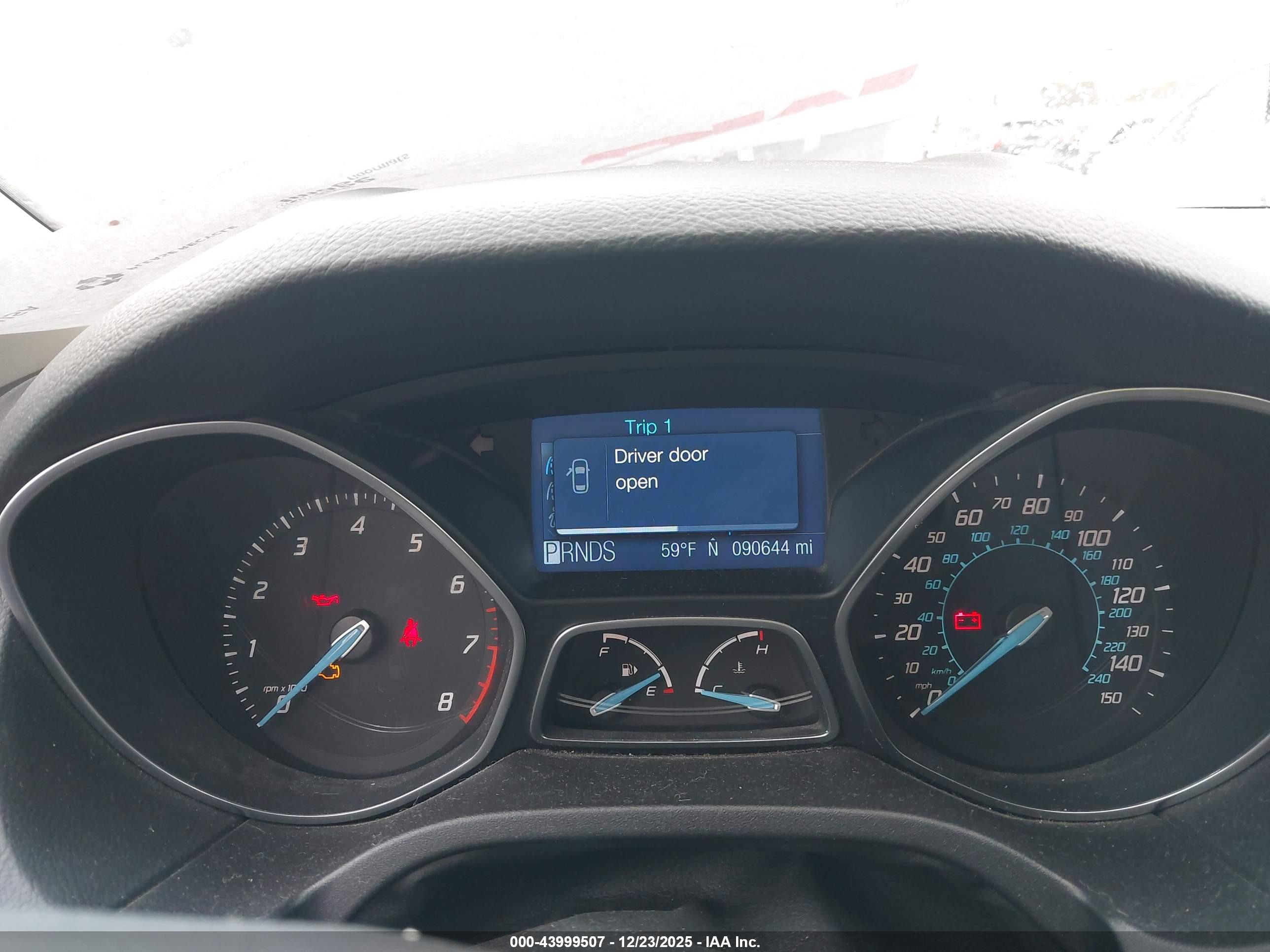 FORD FOCUS image 7